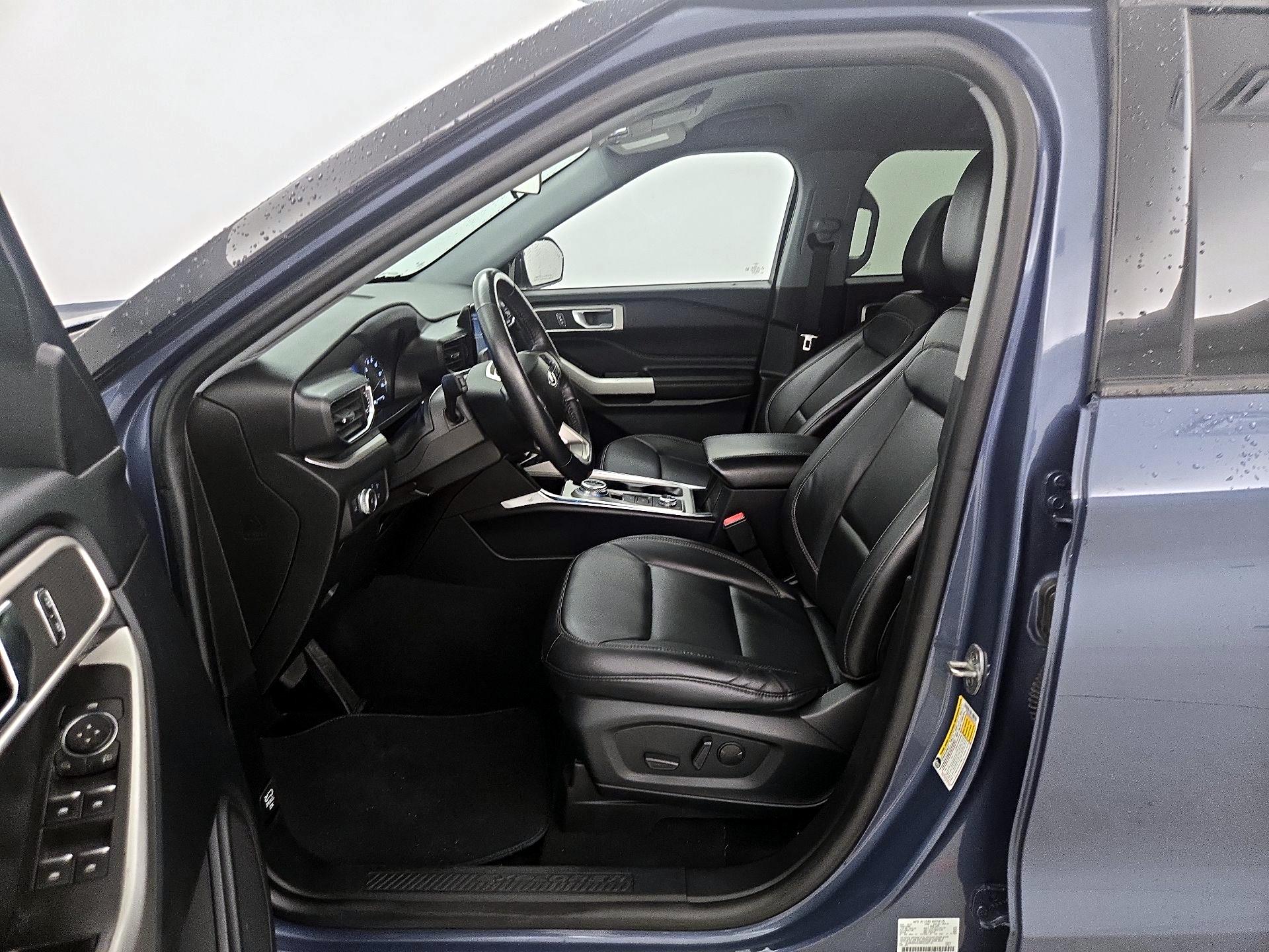 Thumbnail: 2021 Ford Explorer - 11
