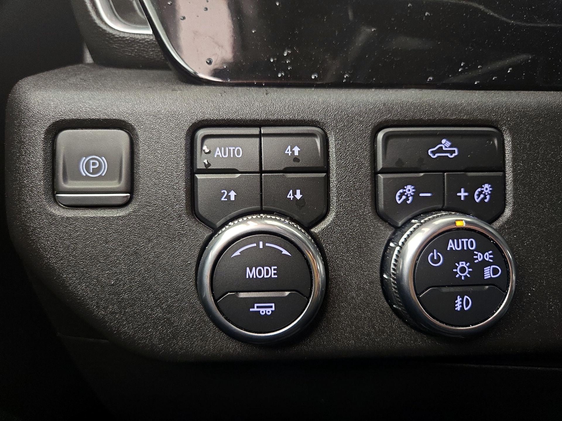Thumbnail: 2023 GMC Sierra 1500 - 13