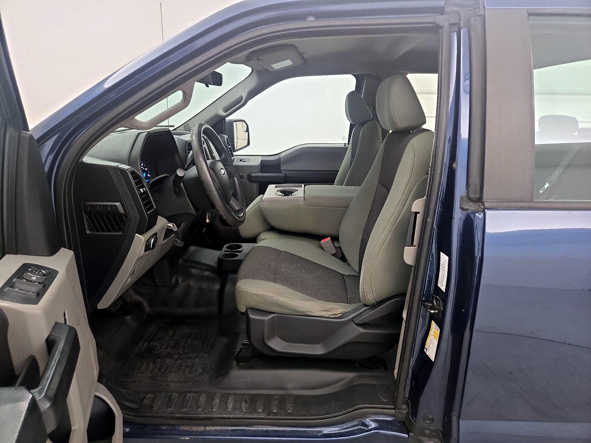 Thumbnail: 2017 Ford F-150 - 11