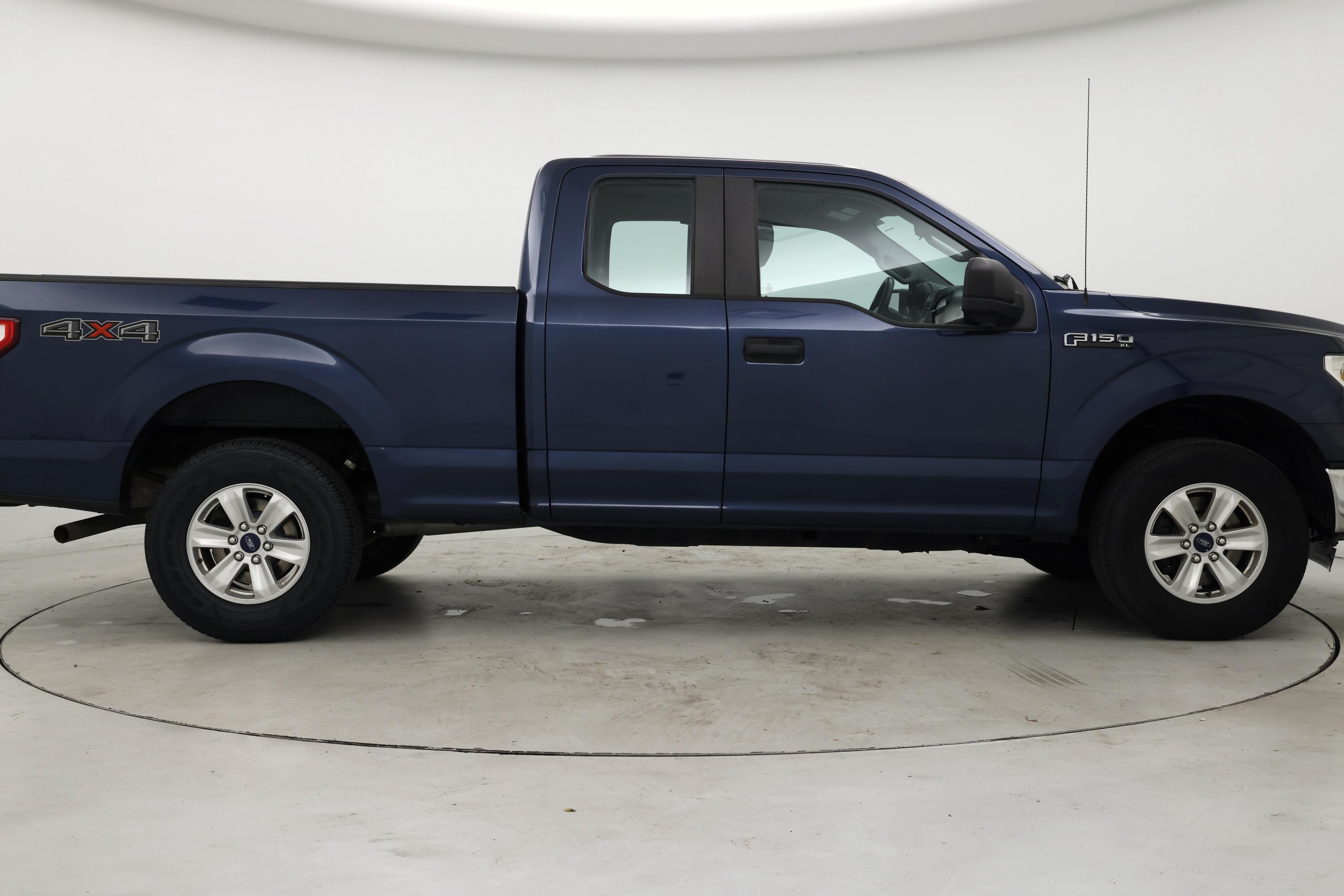 Thumbnail: 2017 Ford F-150 - 7