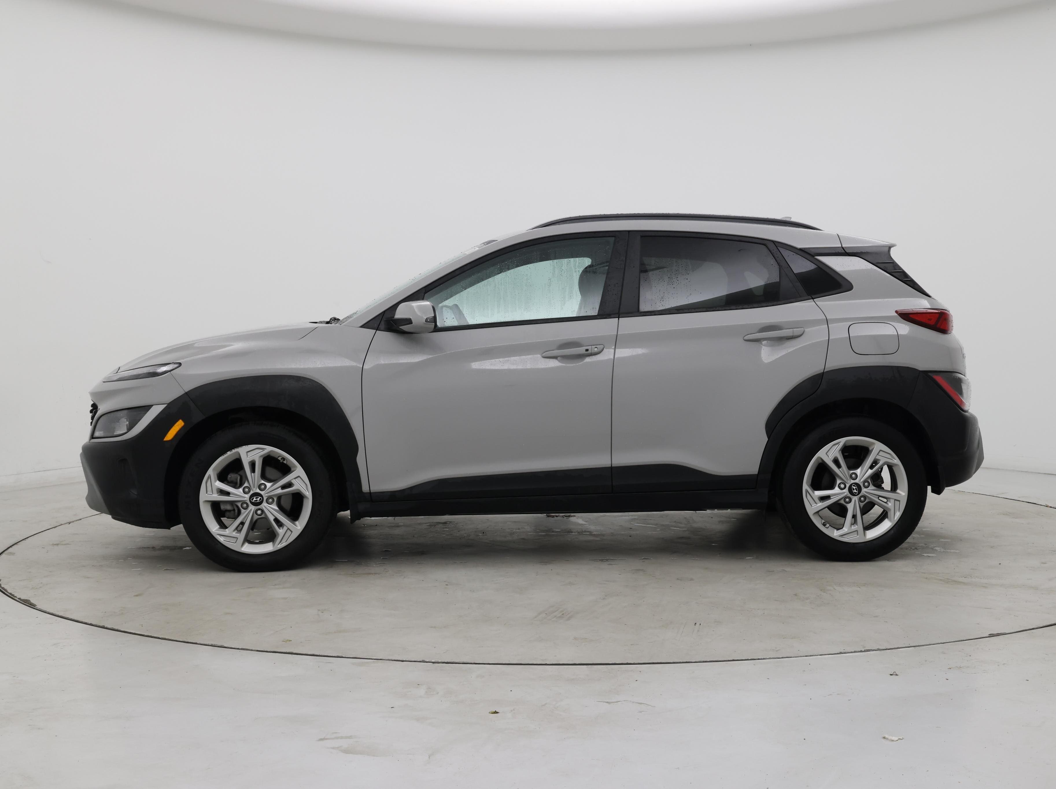 Thumbnail: 2022 Hyundai Kona - 3