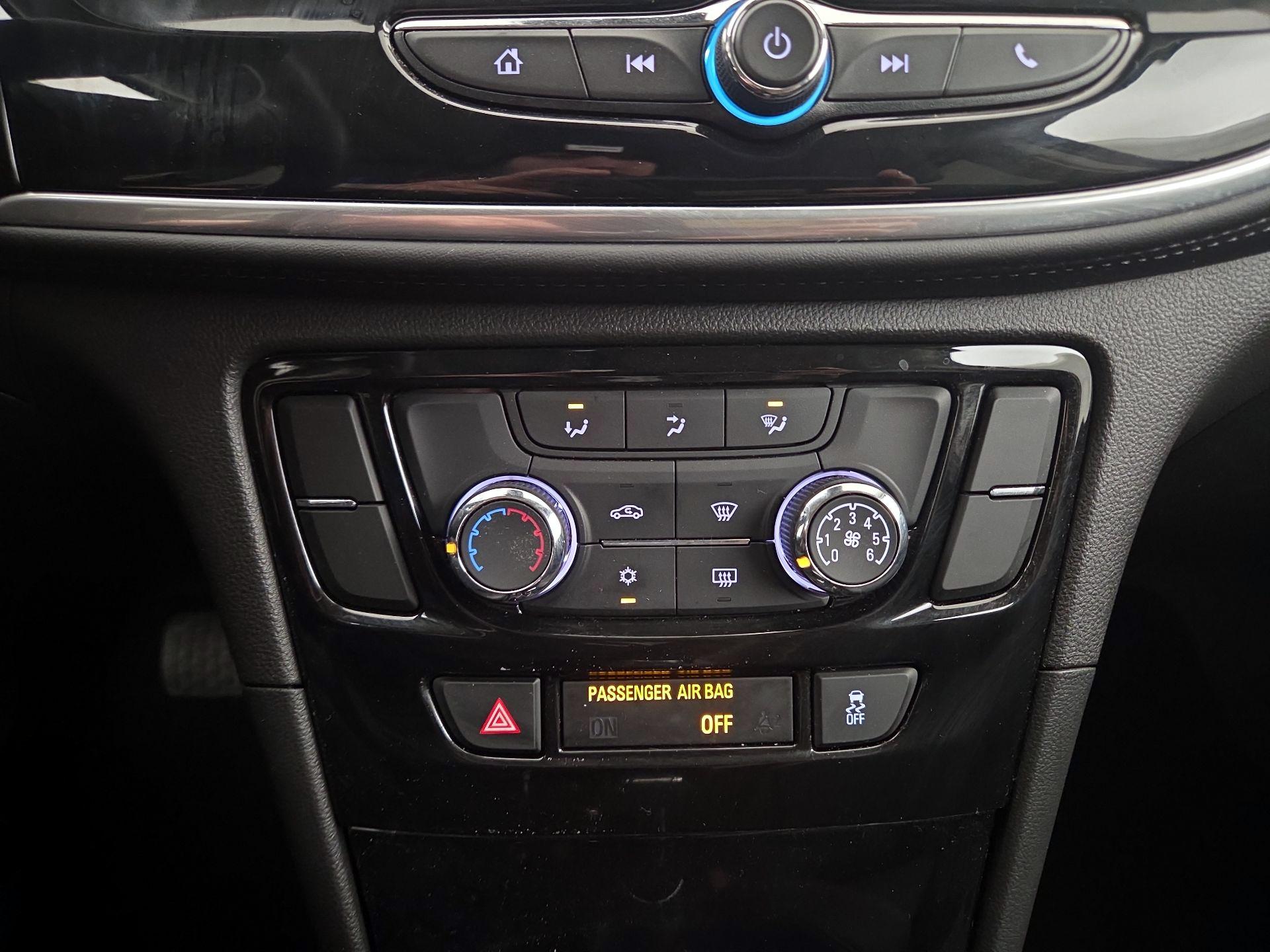 Thumbnail: 2022 Buick Encore - 16