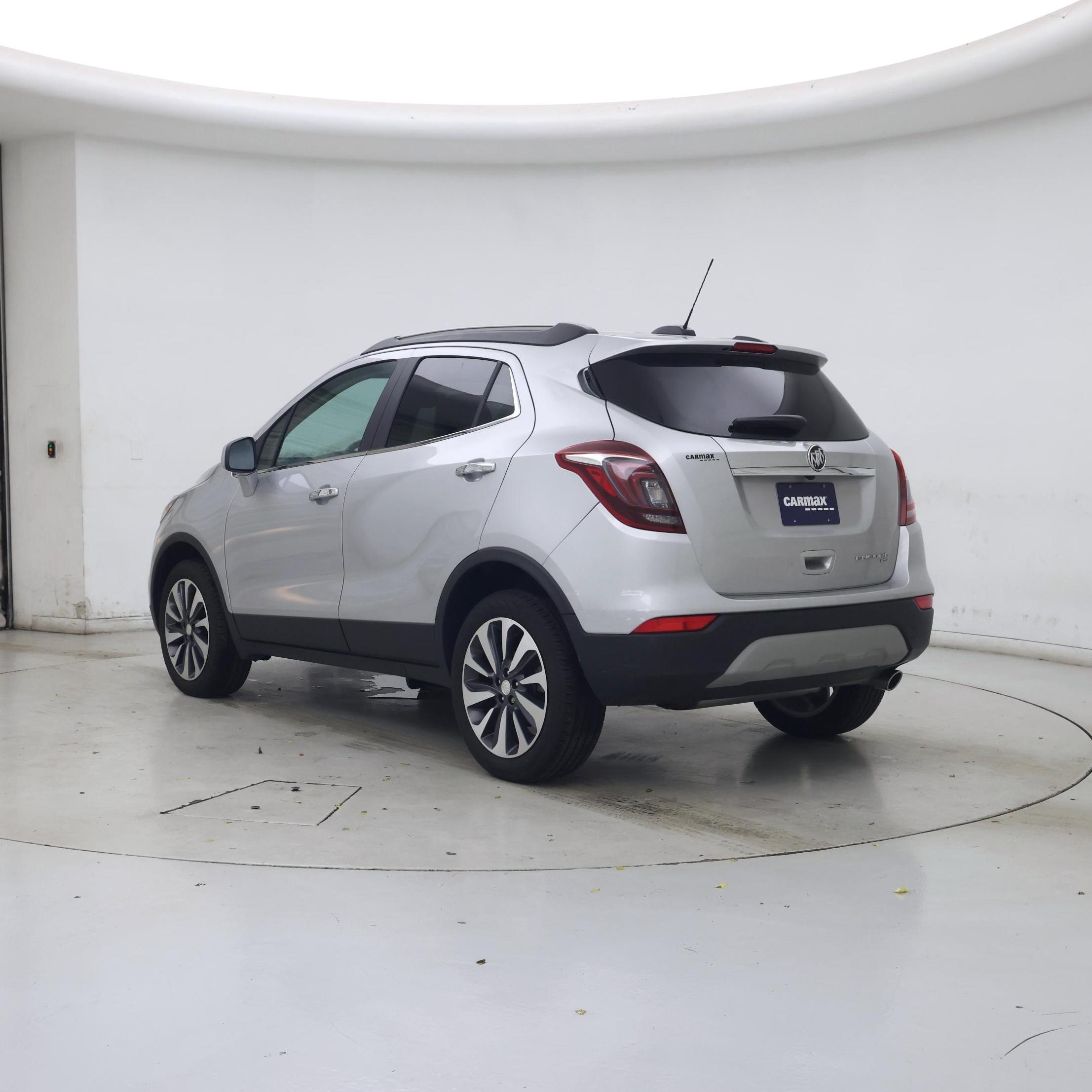 Thumbnail: 2022 Buick Encore - 2