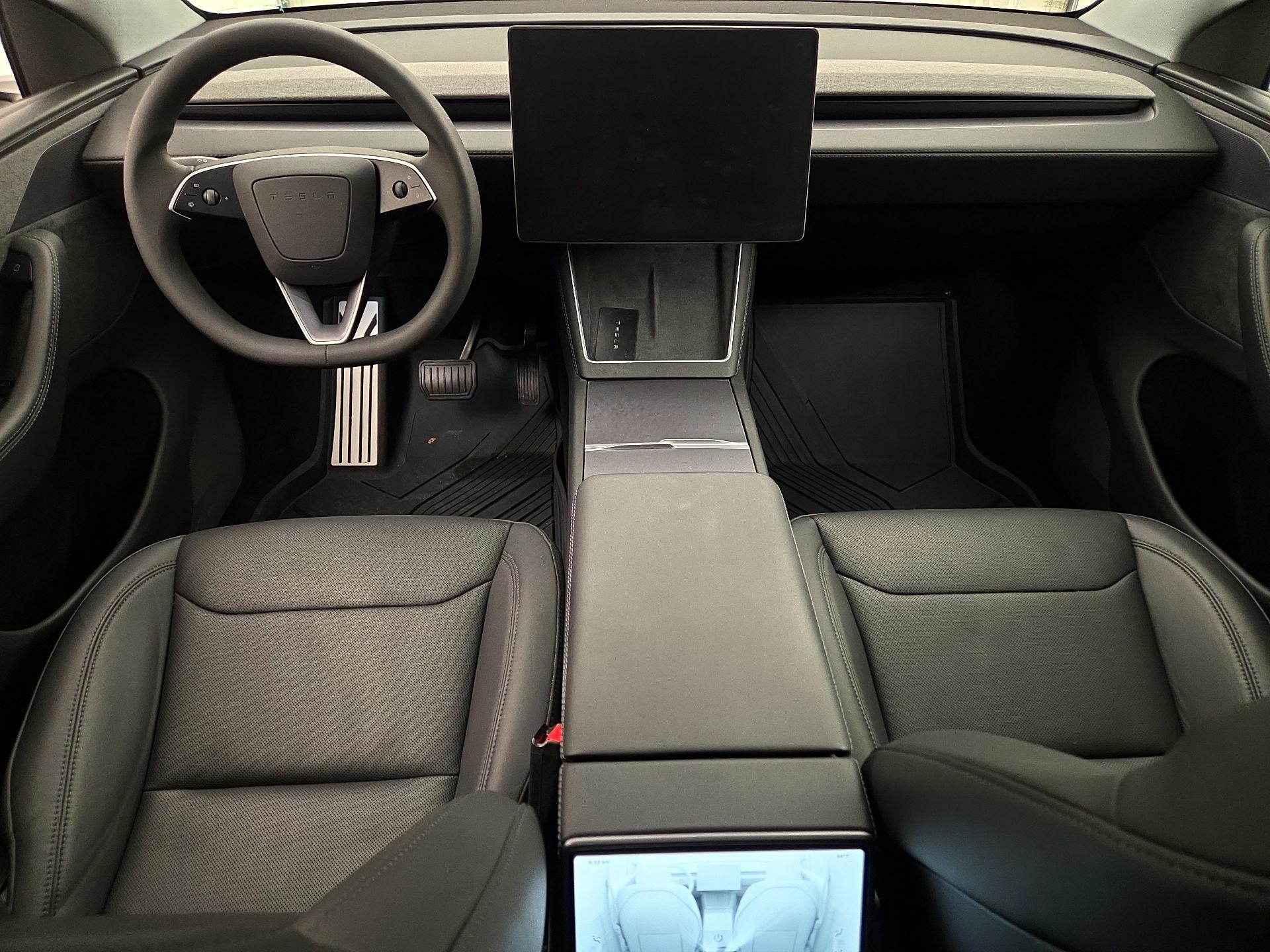 Thumbnail: 2026 Tesla Model Y - 9