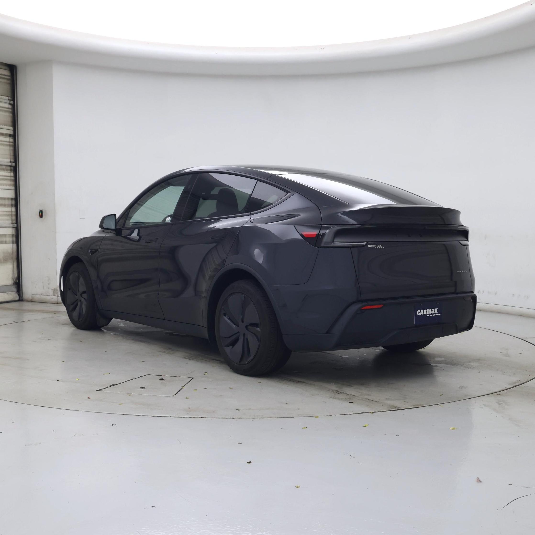 Thumbnail: 2026 Tesla Model Y - 2