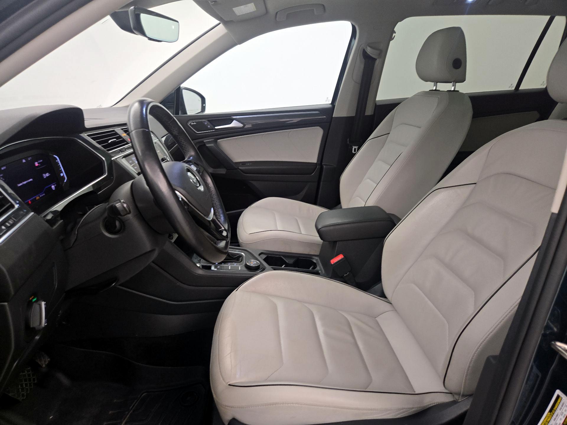 Thumbnail: 2019 Volkswagen Tiguan - 11