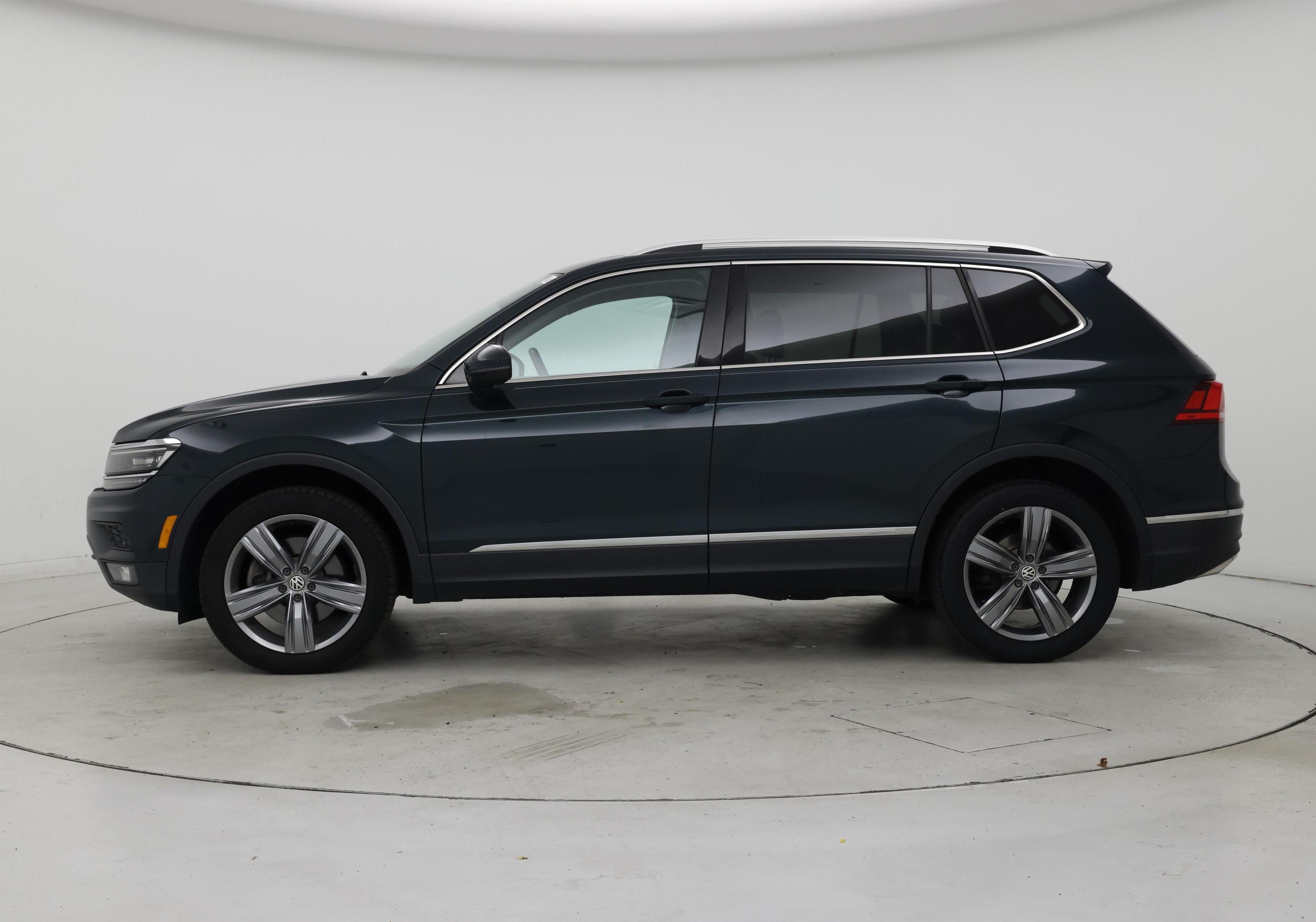 Thumbnail: 2019 Volkswagen Tiguan - 3