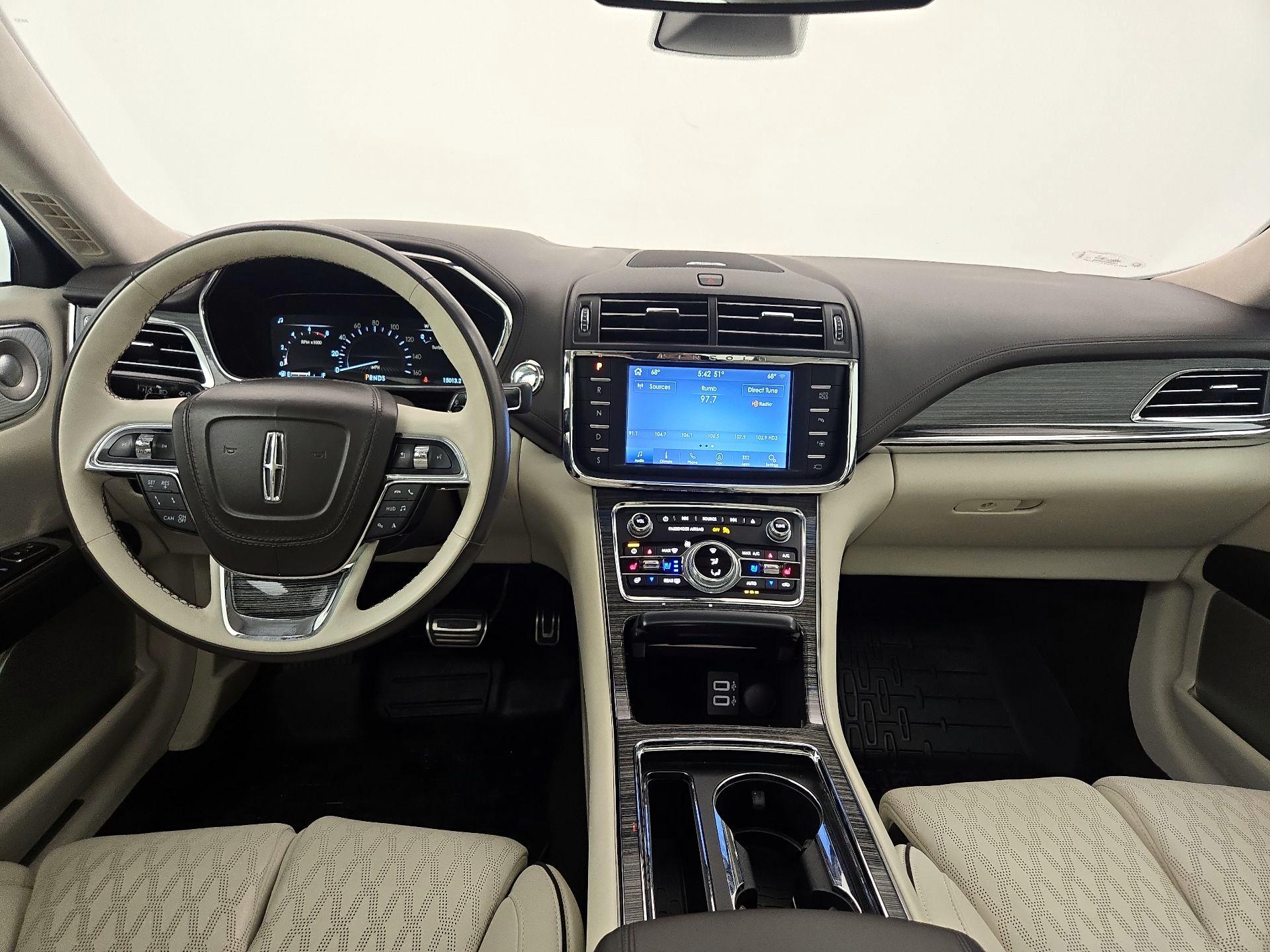 Thumbnail: 2020 Lincoln Continental - 9