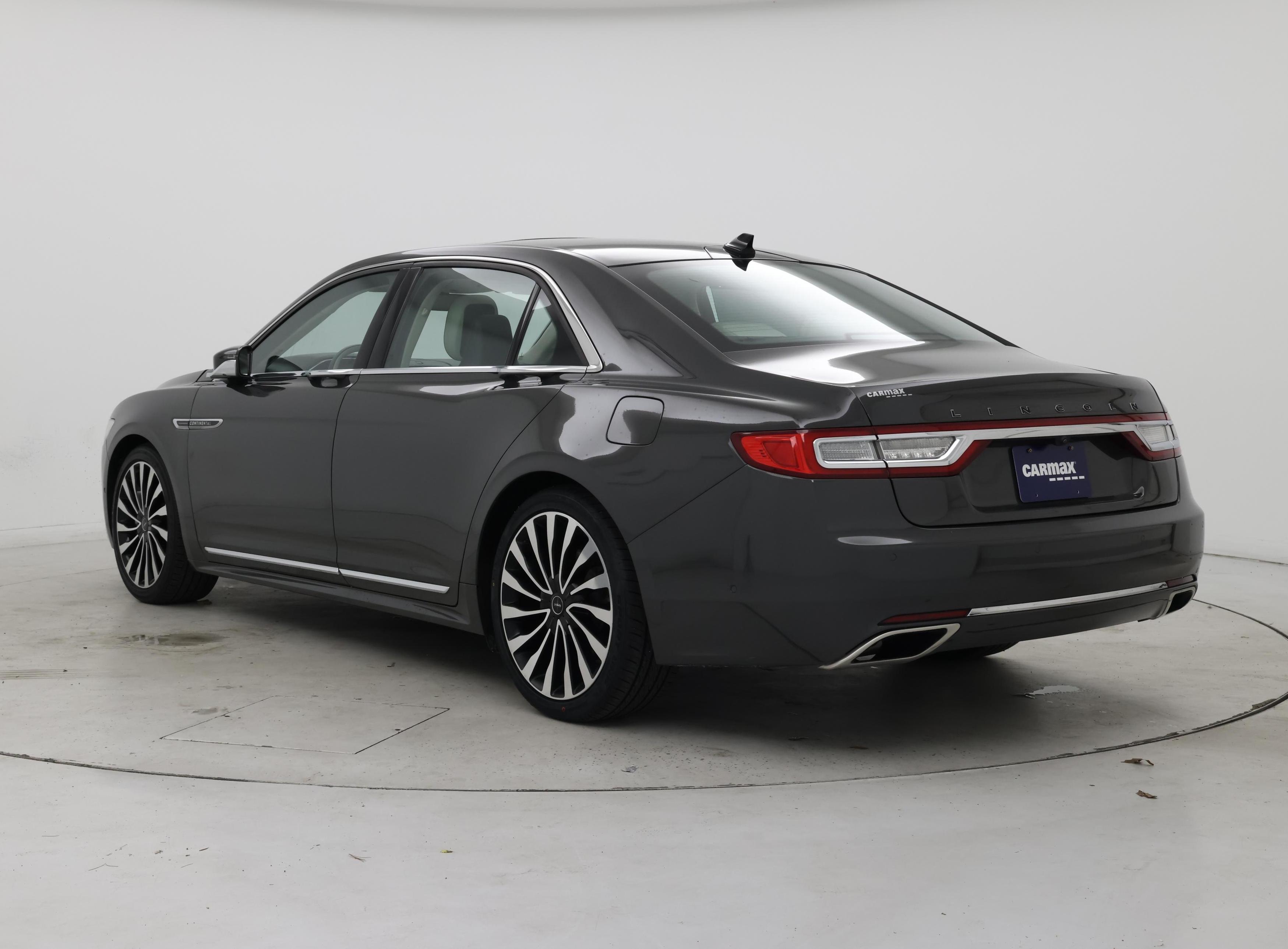 Thumbnail: 2020 Lincoln Continental - 2