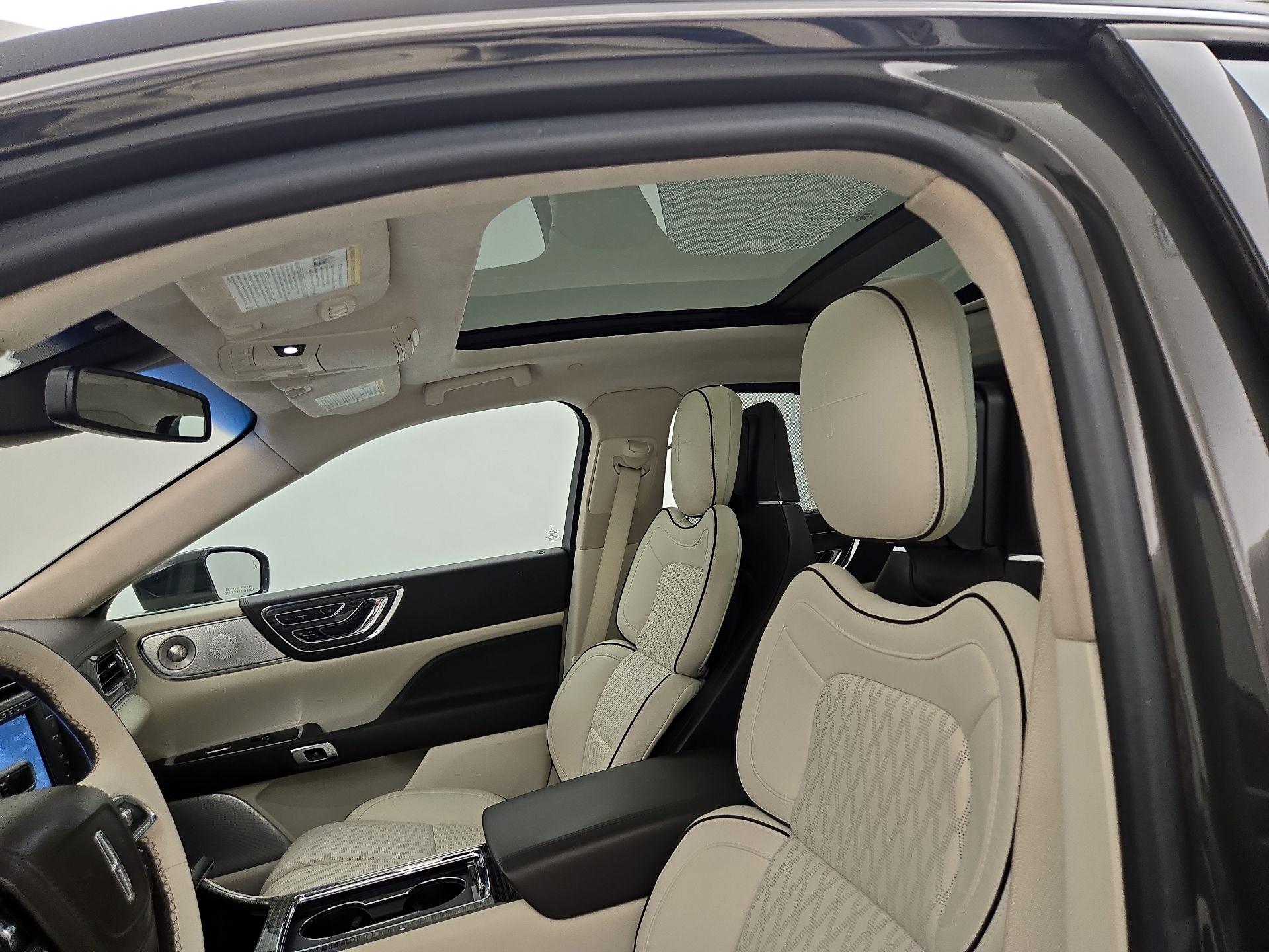 Thumbnail: 2020 Lincoln Continental - 20