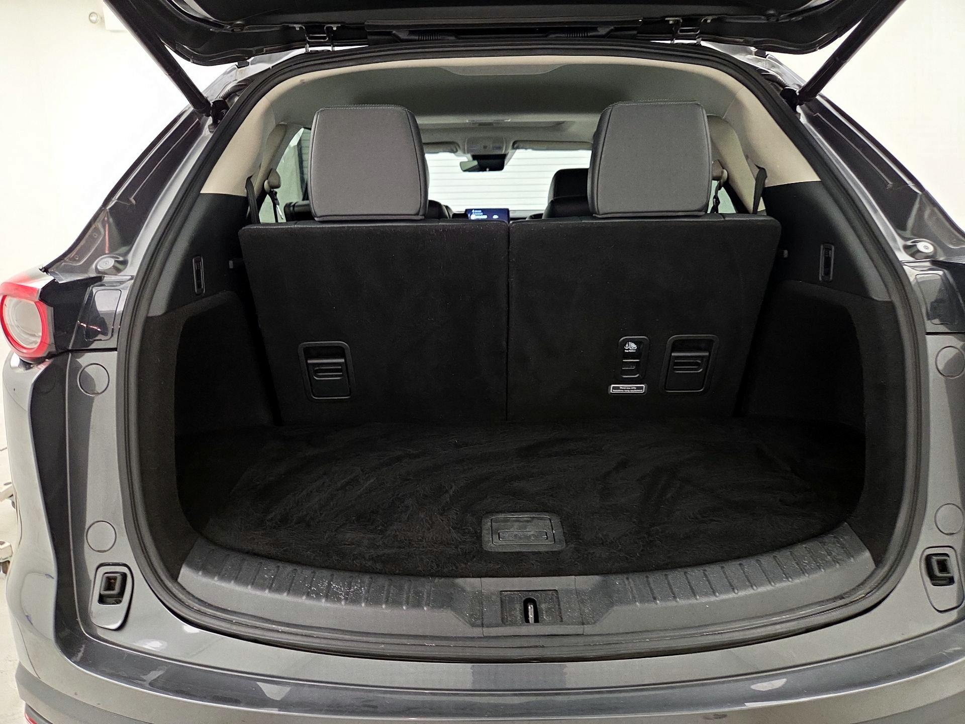 Thumbnail: 2023 Mazda CX-9 - 17