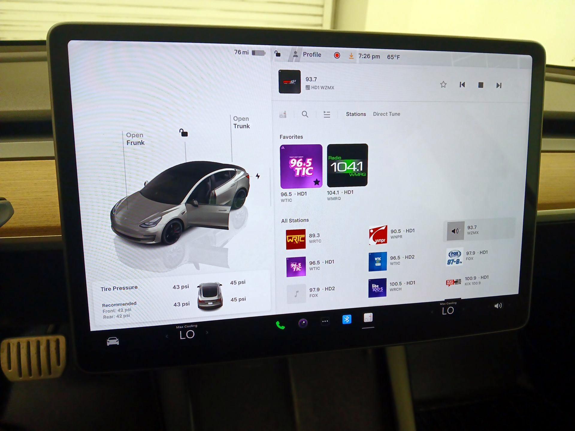 Thumbnail: 2022 Tesla Model 3 - 15