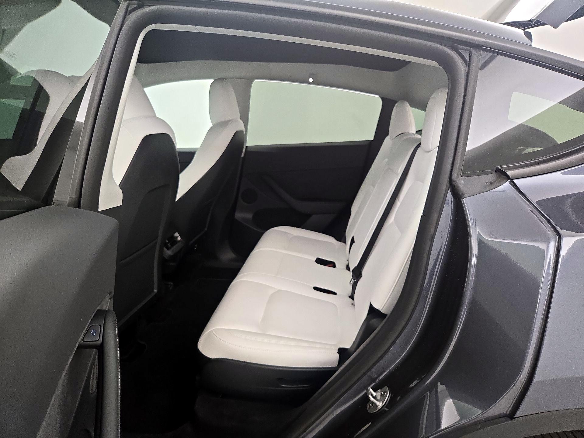 Thumbnail: 2023 Tesla Model Y - 19
