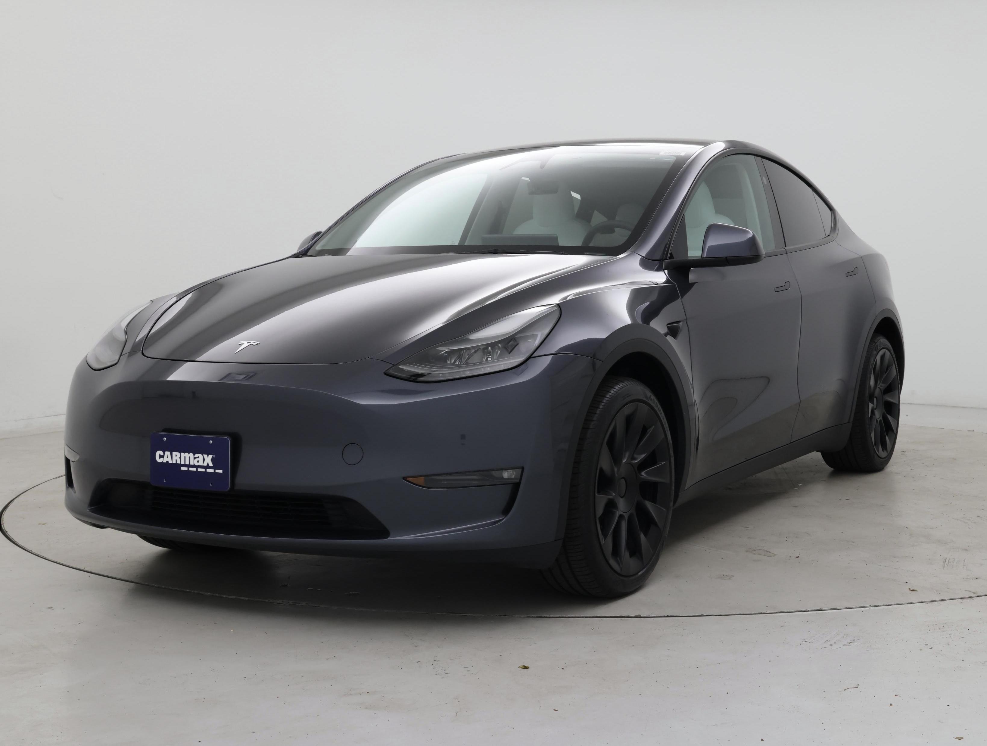 Thumbnail: 2023 Tesla Model Y - 4