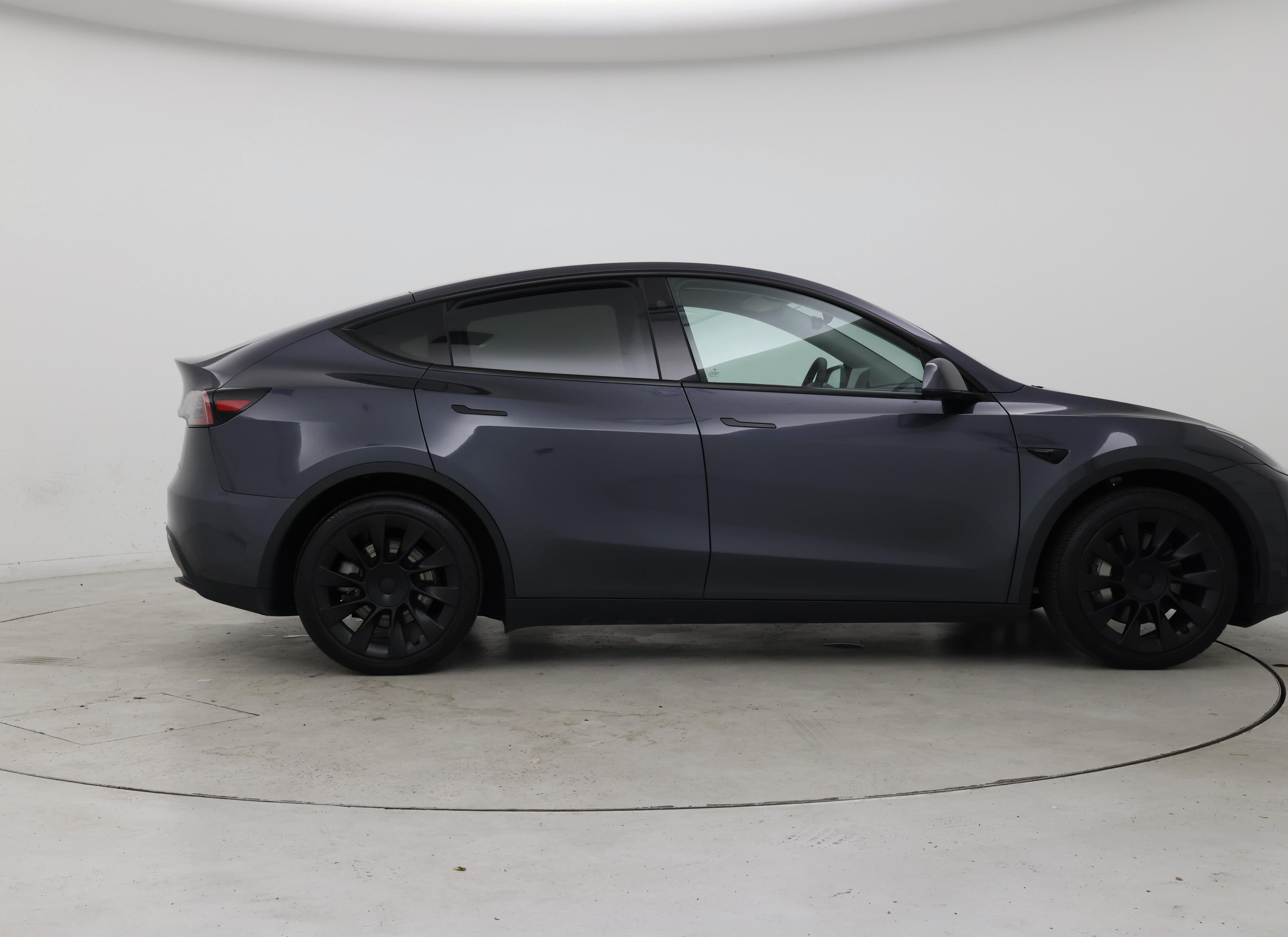 Thumbnail: 2023 Tesla Model Y - 7