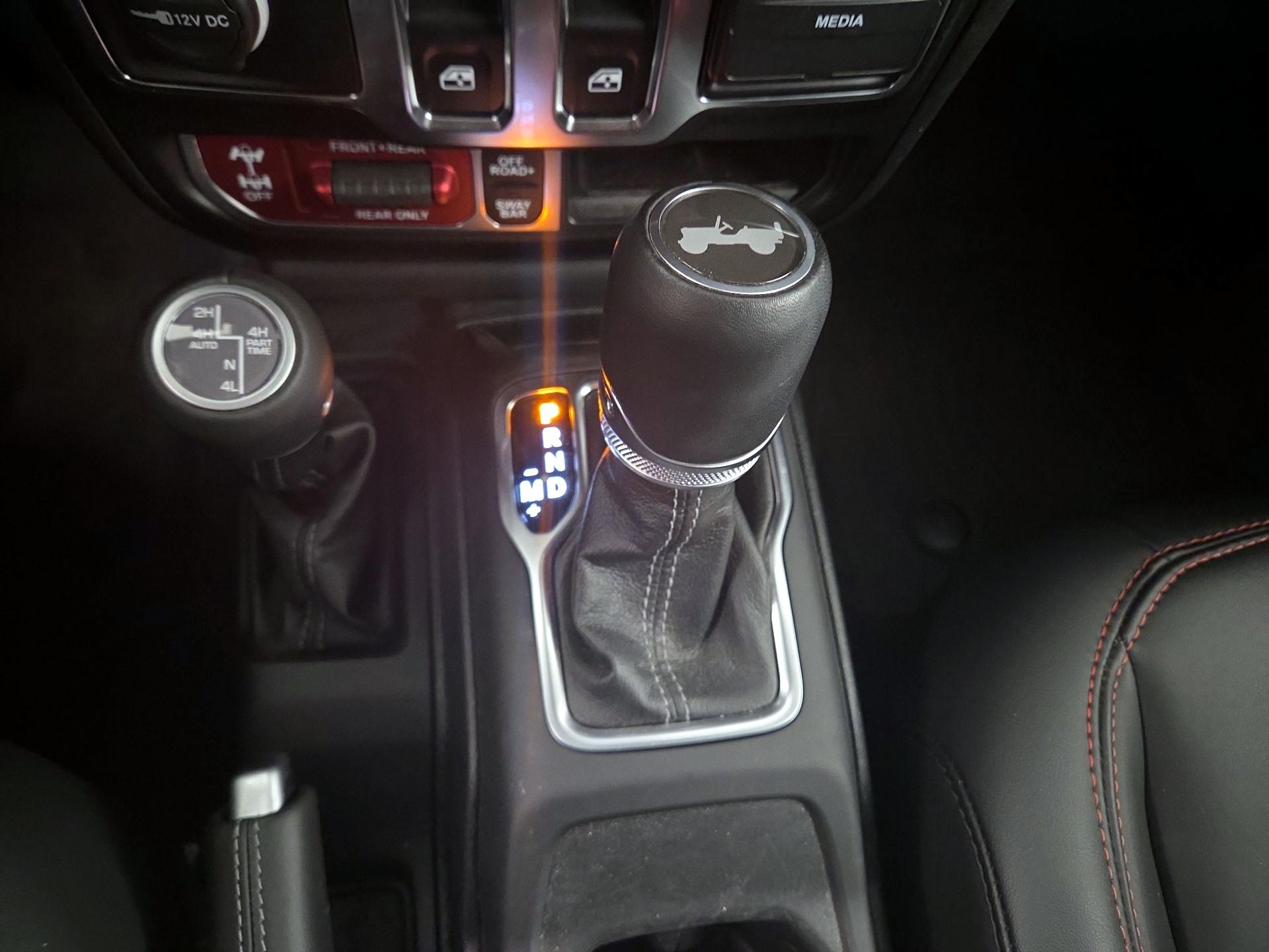 Thumbnail: 2024 Jeep Wrangler - 18