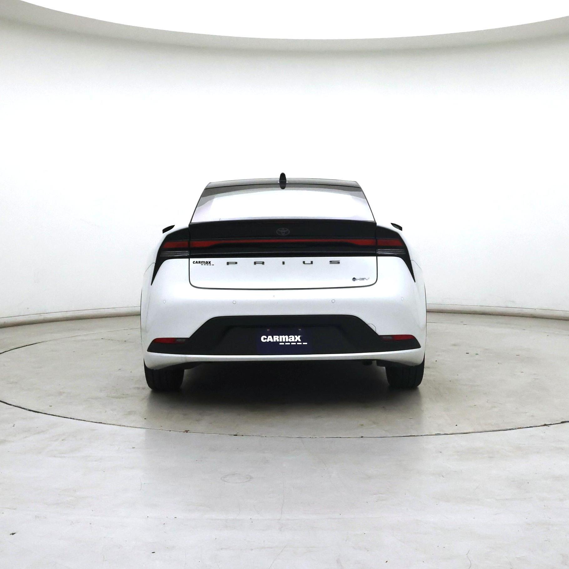 Thumbnail: 2024 Toyota Prius - 6