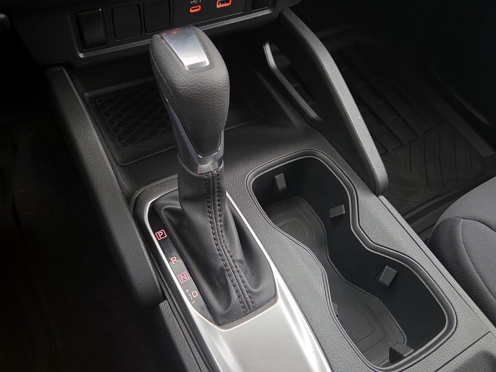 2022 Nissan Frontier S - Photo 18
