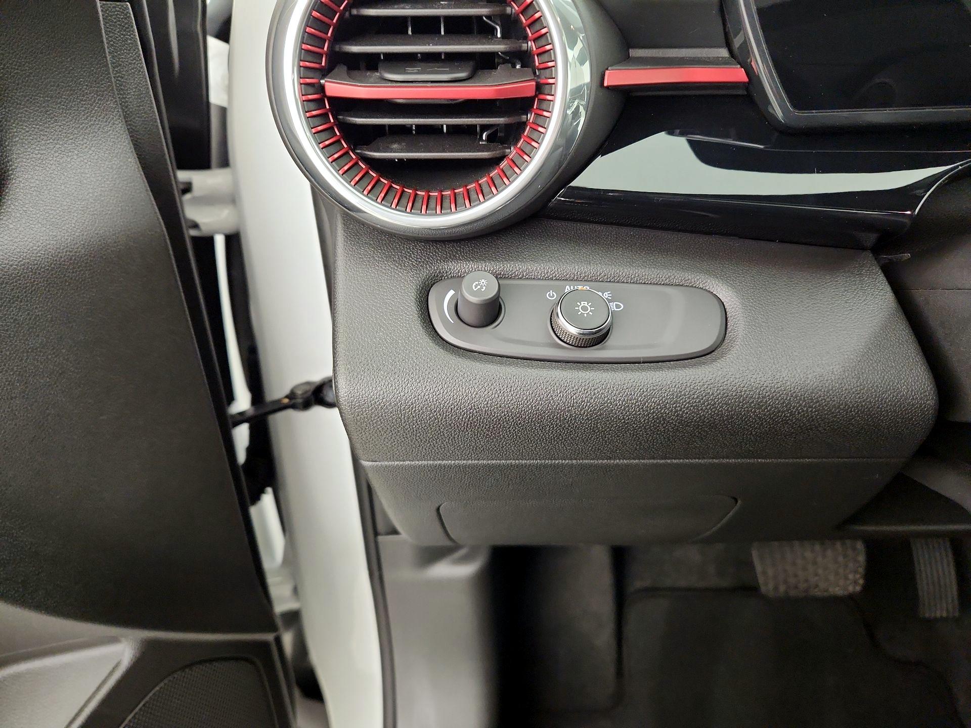 Thumbnail: 2024 Chevrolet Trax - 13