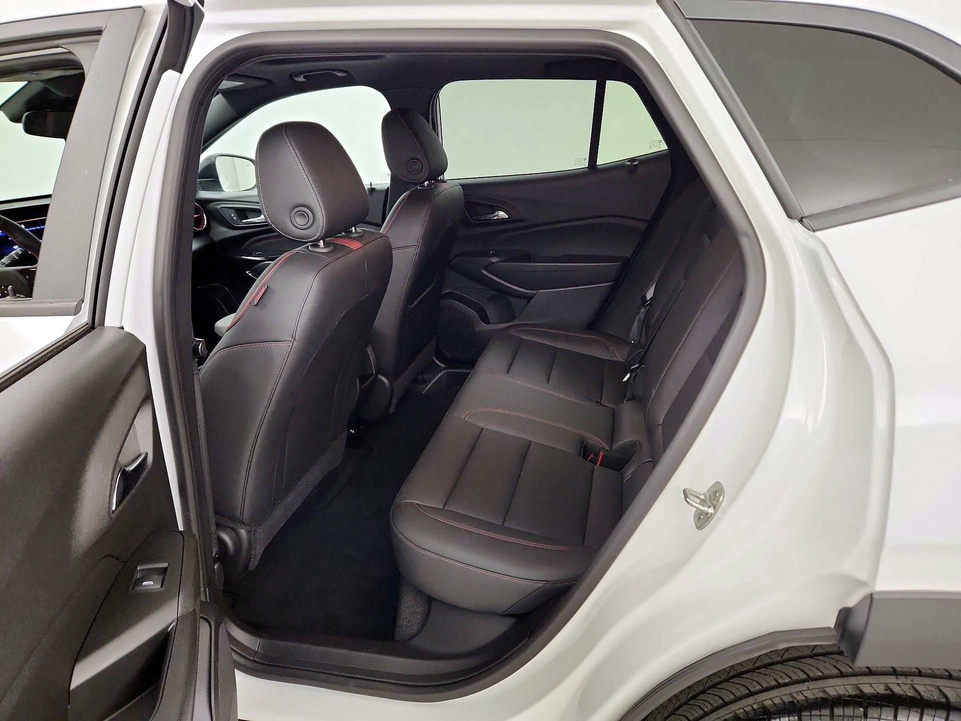 Thumbnail: 2024 Chevrolet Trax - 20