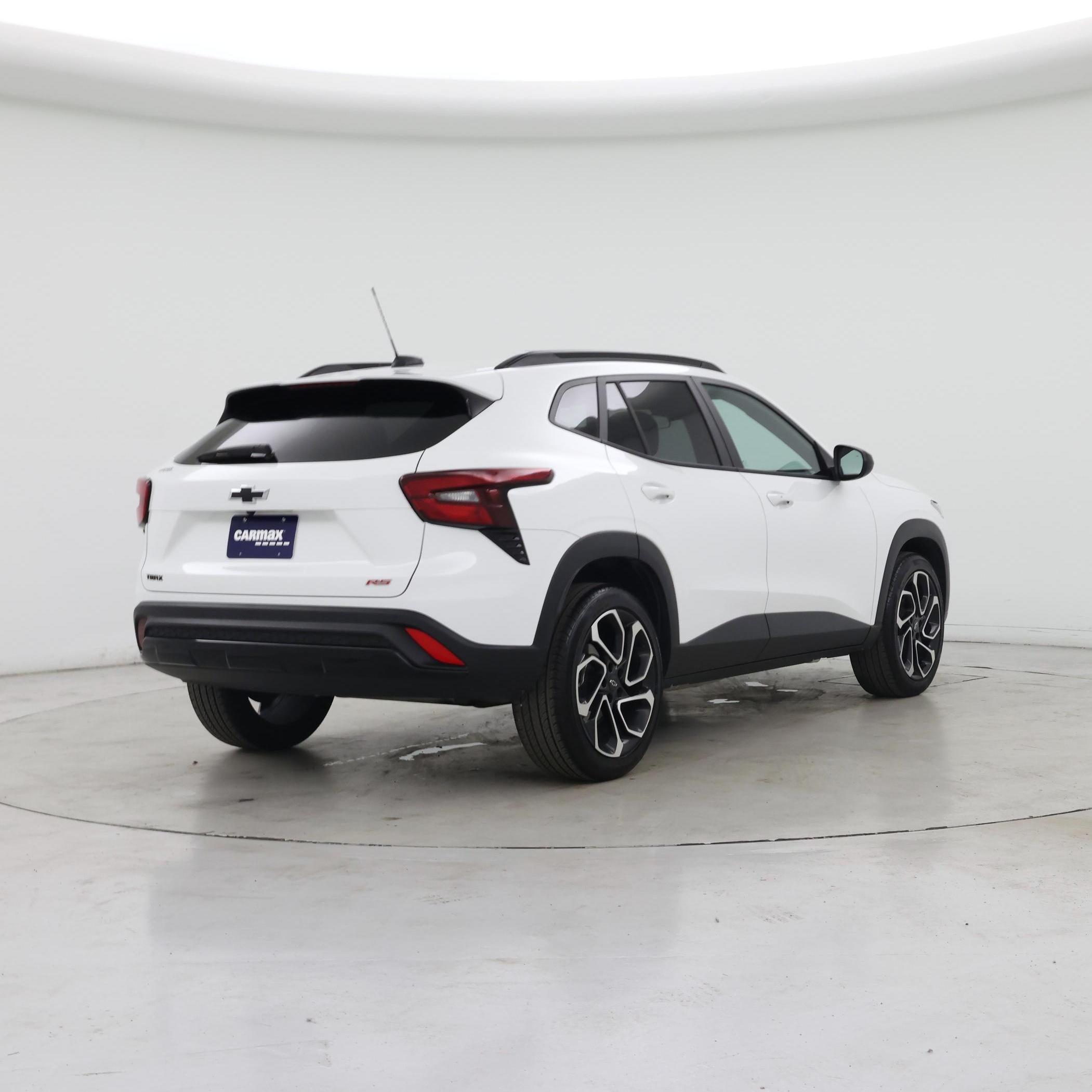 Thumbnail: 2024 Chevrolet Trax - 8