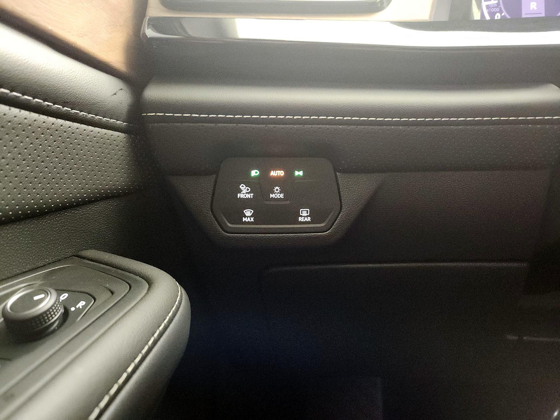 Thumbnail: 2024 Volkswagen Atlas - 13