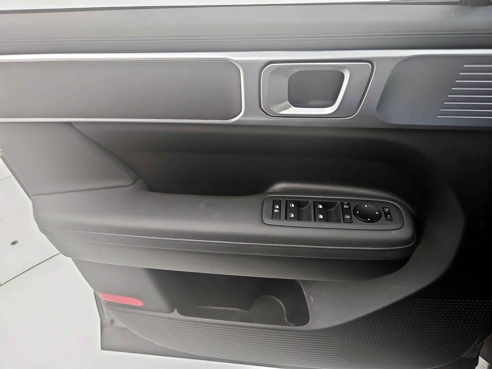 Thumbnail: 2025 Hyundai Santa Fe - 12