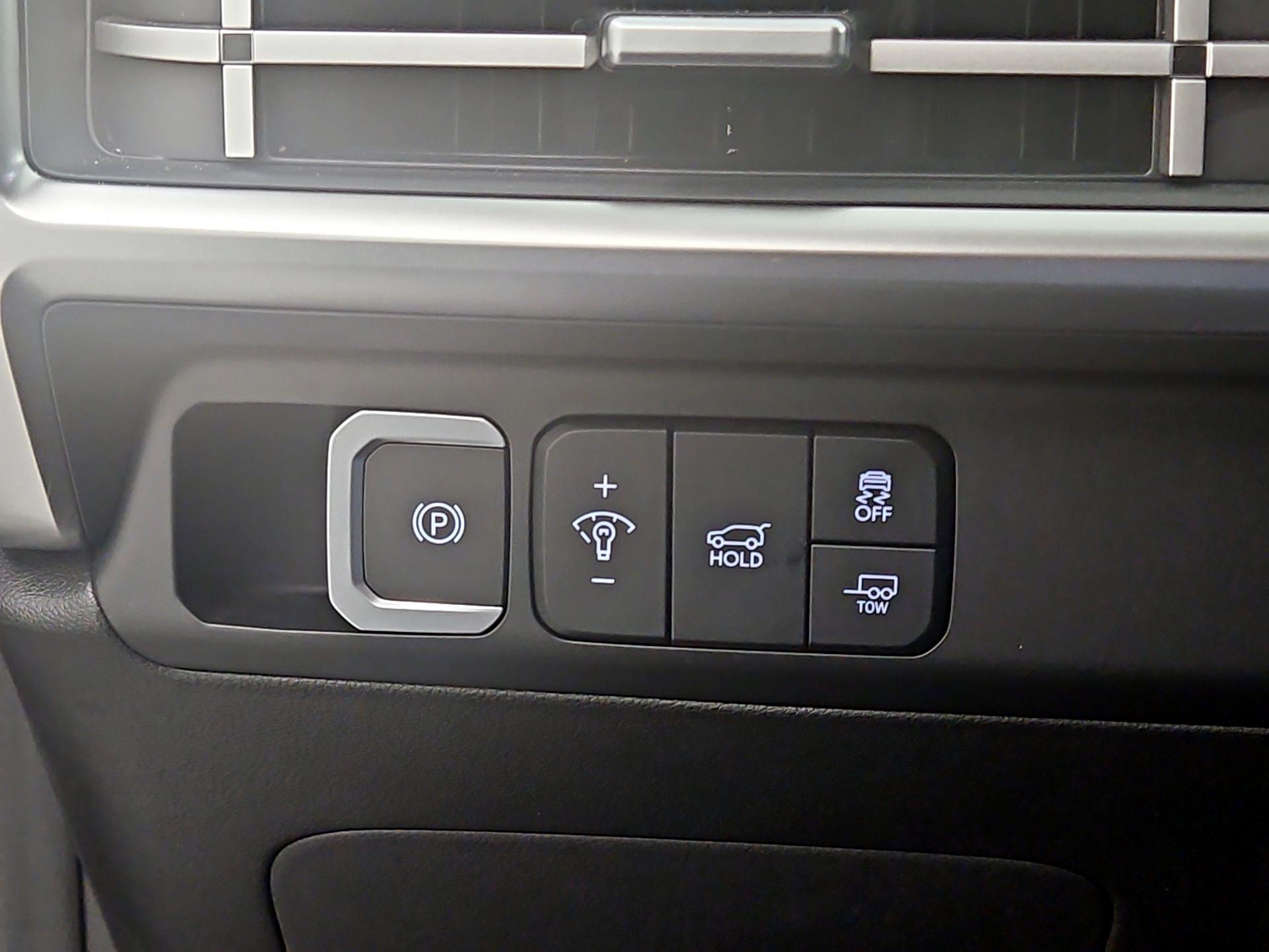 Thumbnail: 2025 Hyundai Santa Fe - 13