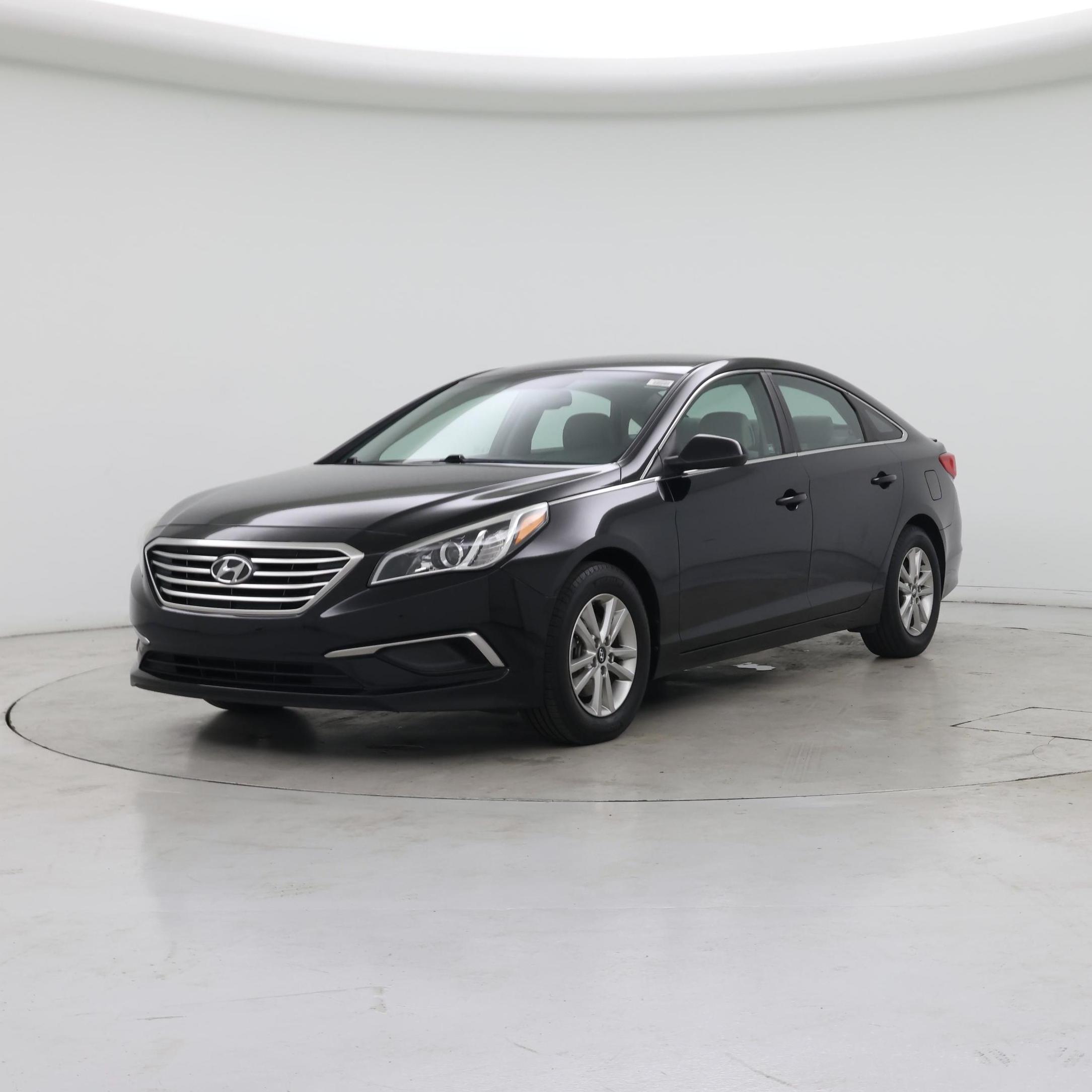 Thumbnail: 2016 Hyundai Sonata - 4