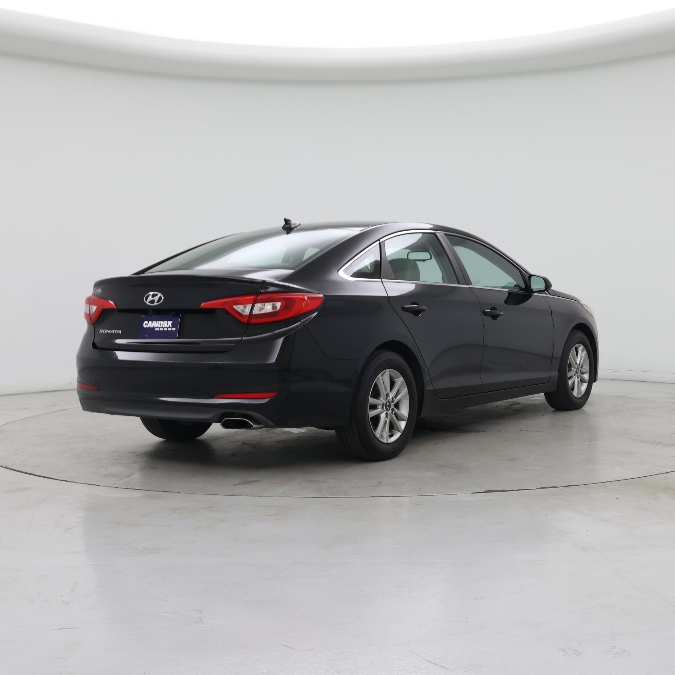 Thumbnail: 2016 Hyundai Sonata - 8