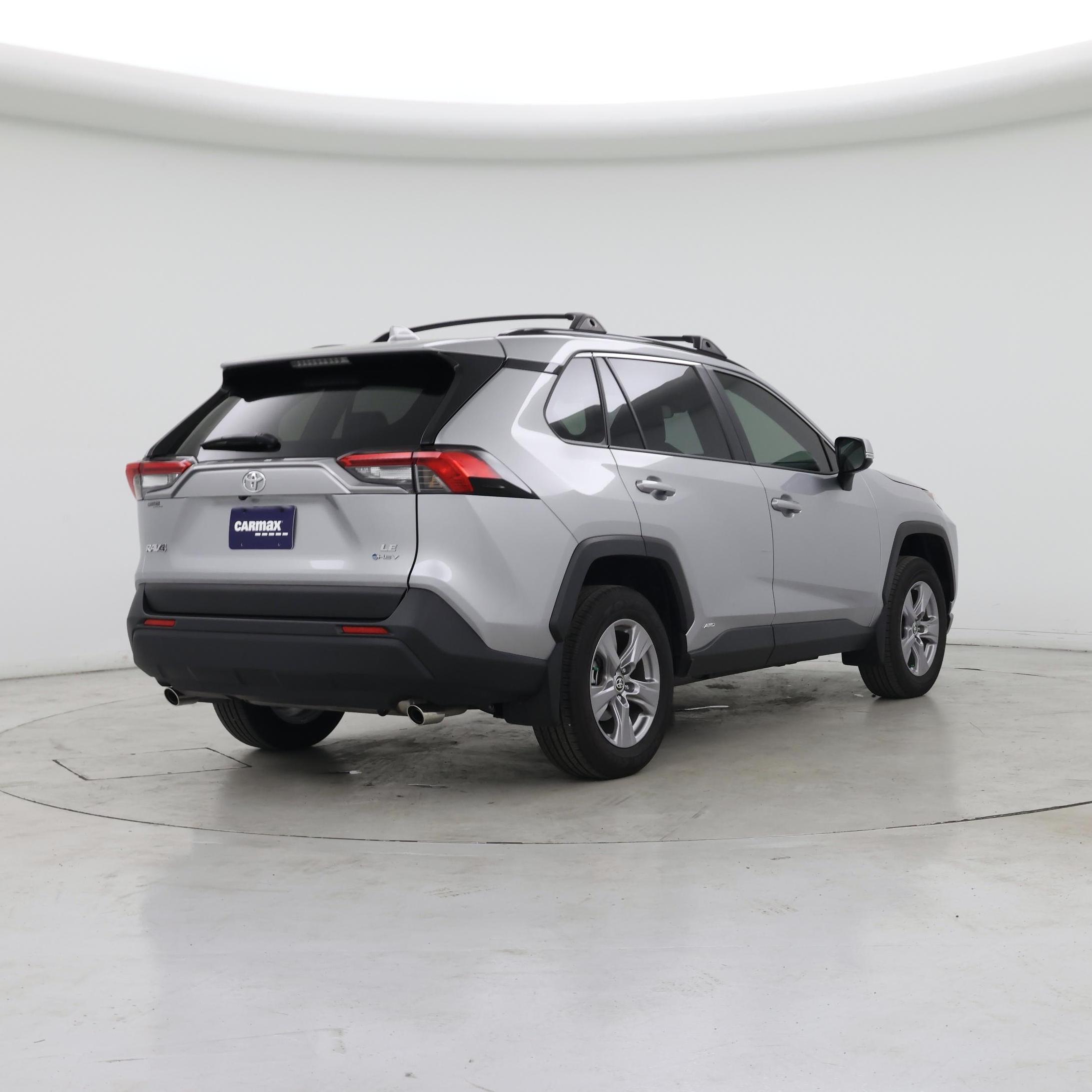 Thumbnail: 2025 Toyota RAV4 - 8