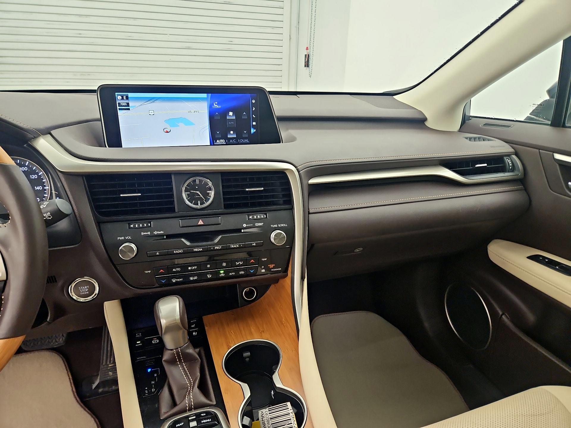 Thumbnail: 2016 Lexus RX - 9