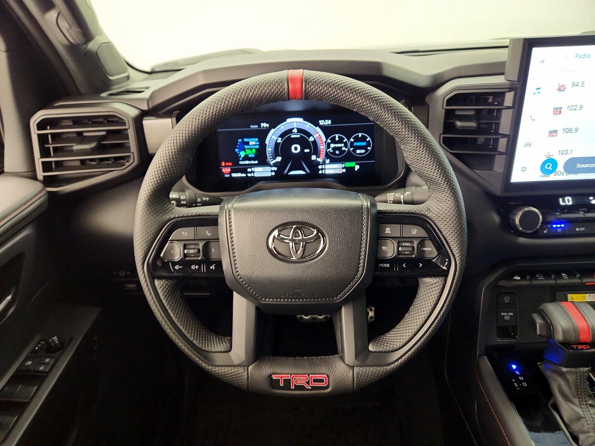 Thumbnail: 2024 Toyota Tundra - 10