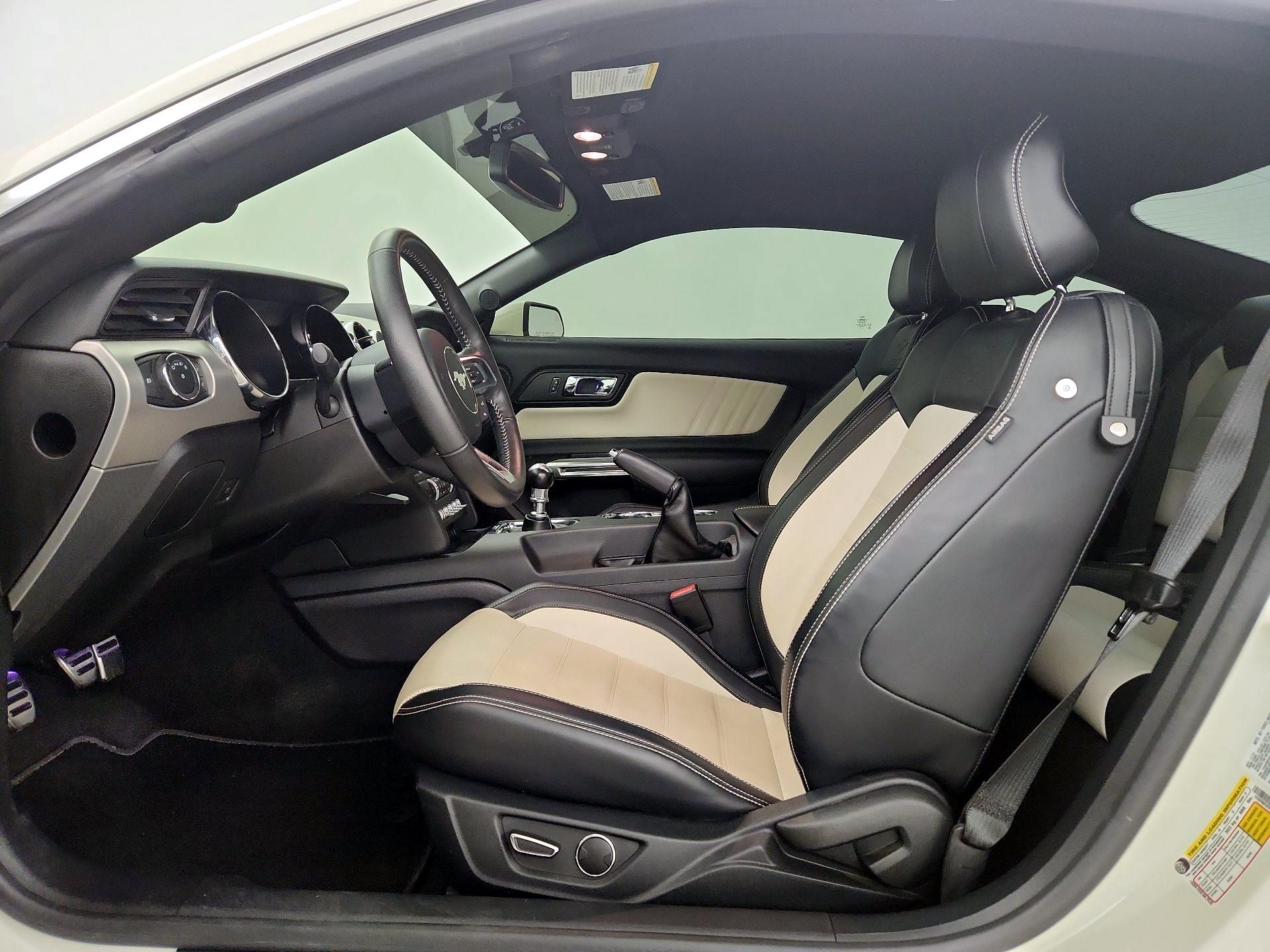 Thumbnail: 2015 Ford Mustang - 11