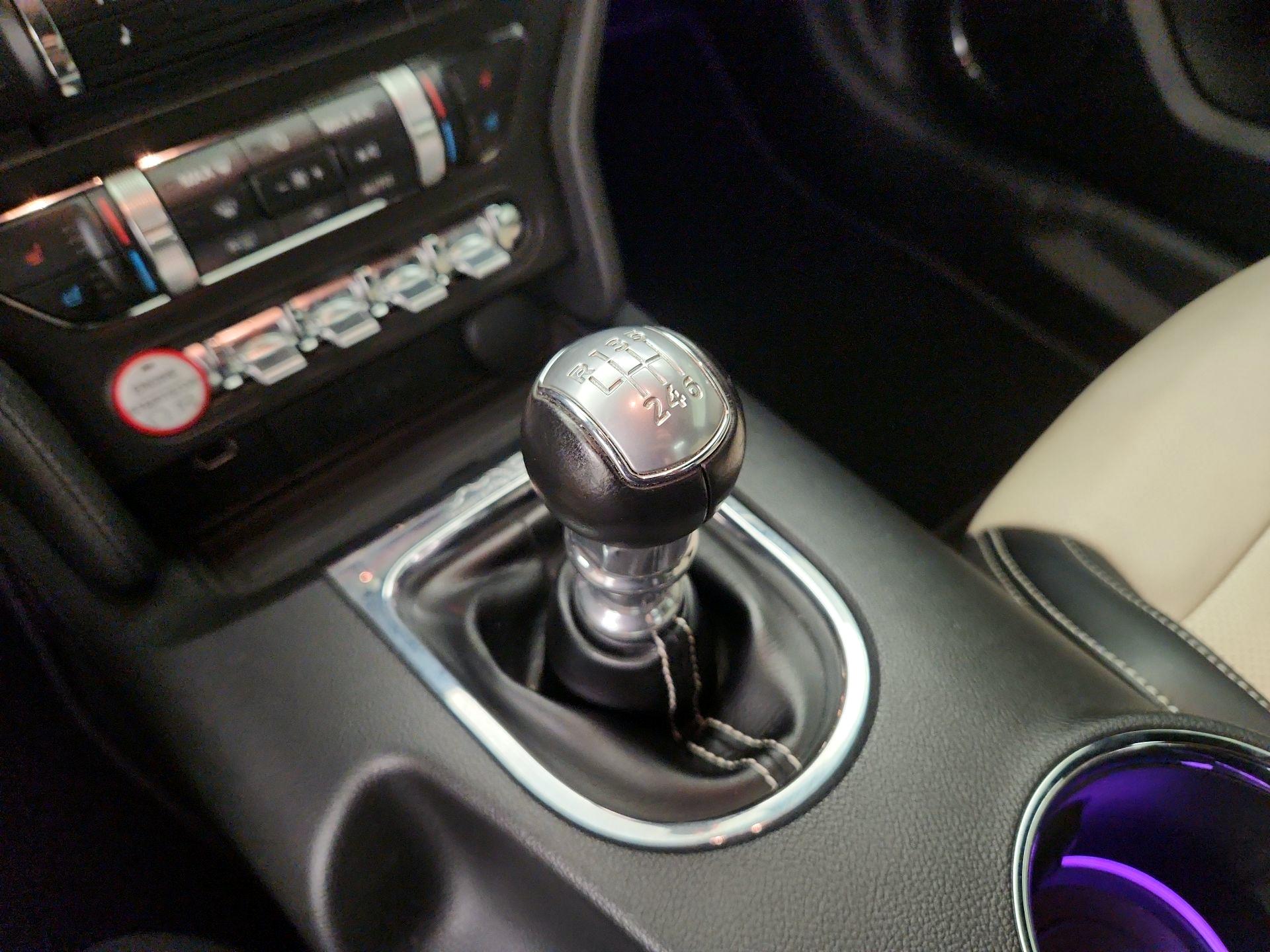 Thumbnail: 2015 Ford Mustang - 17