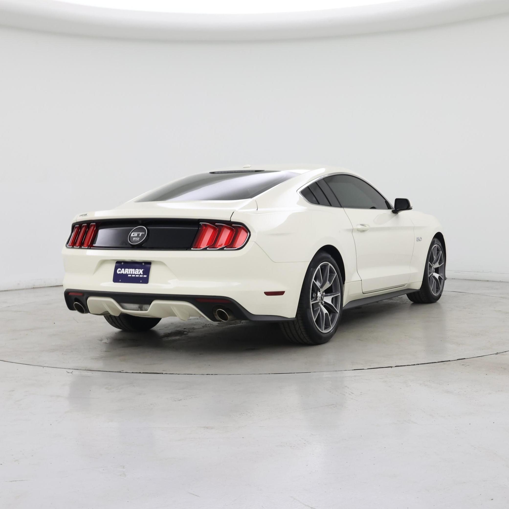 Thumbnail: 2015 Ford Mustang - 8