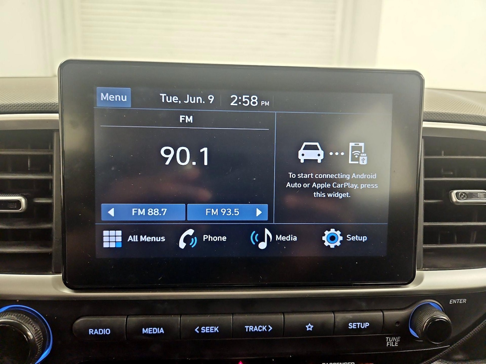 2023 Hyundai Venue SE - Photo 16