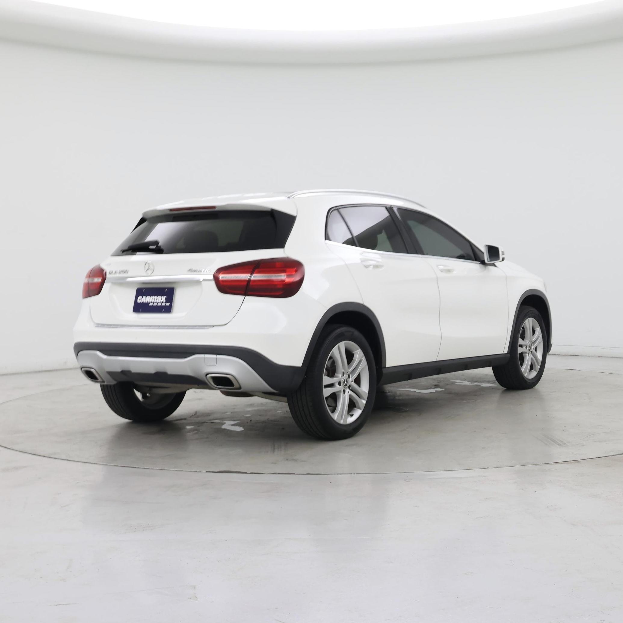 Thumbnail: 2020 Mercedes-Benz GLA - 8