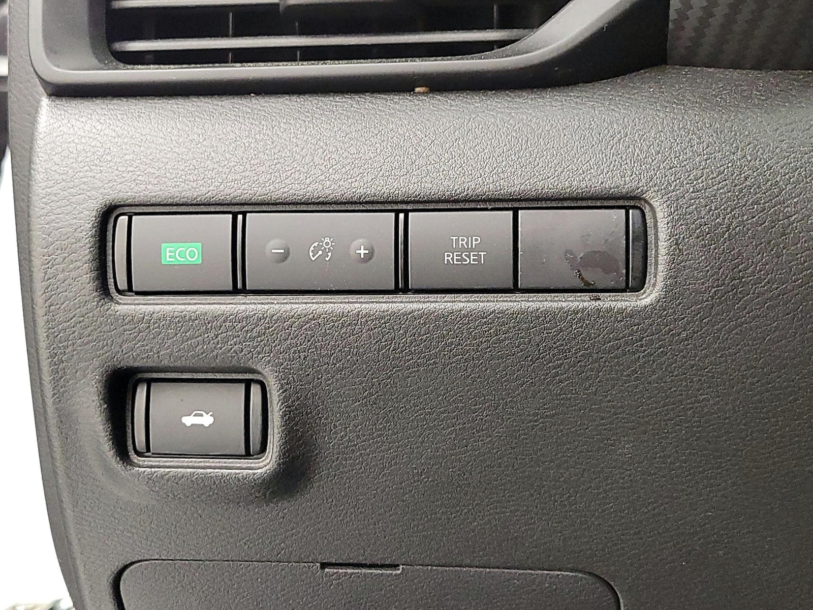 2024 Nissan Sentra S - Photo 14