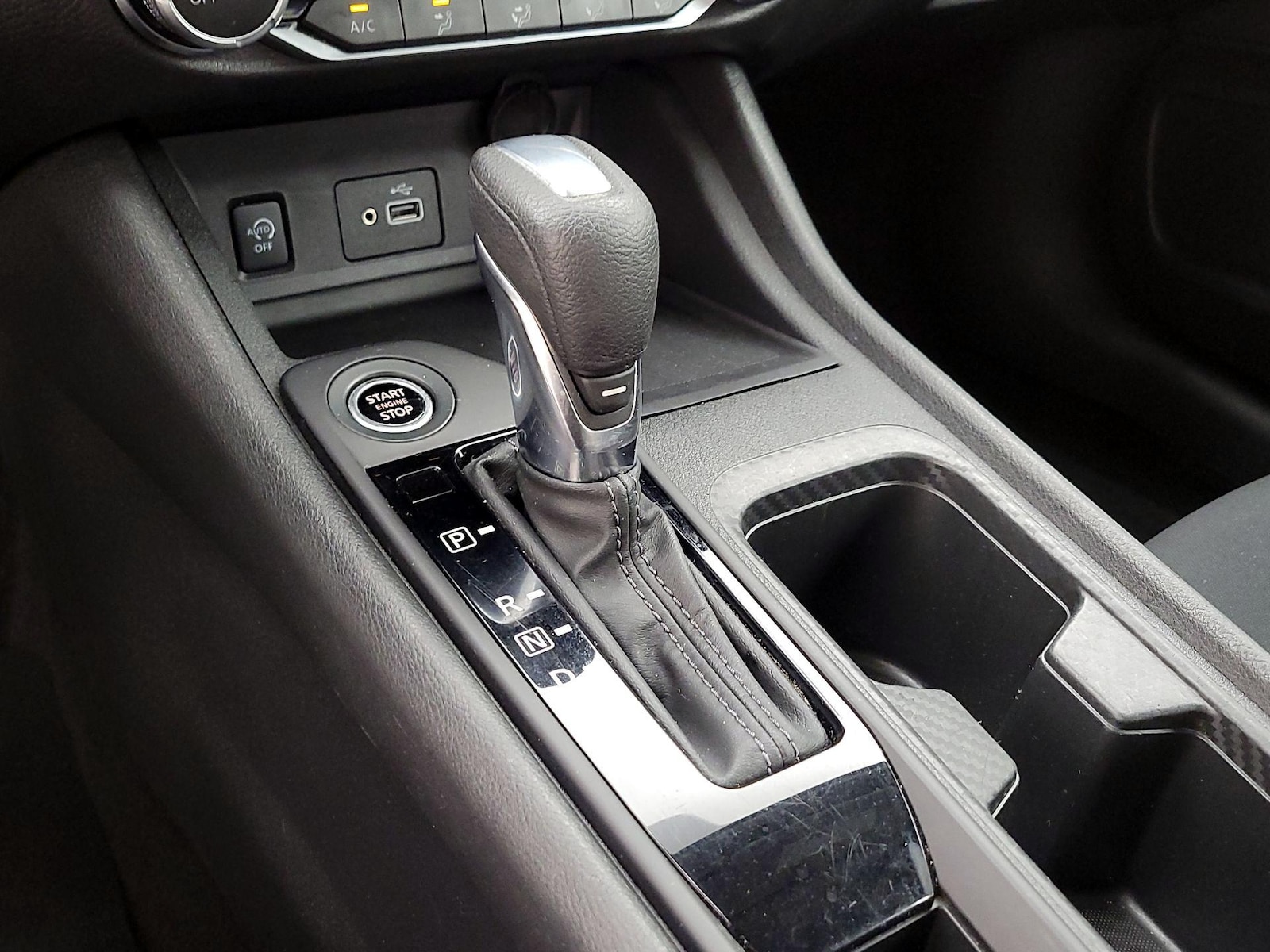 2024 Nissan Sentra S - Photo 18