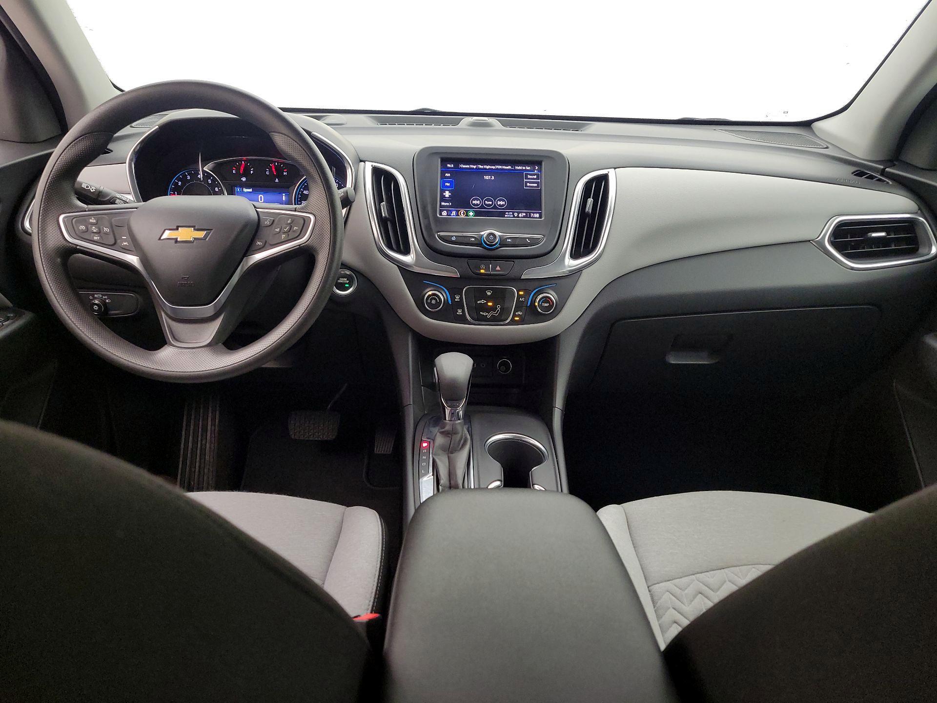 Thumbnail: 2022 Chevrolet Equinox - 9