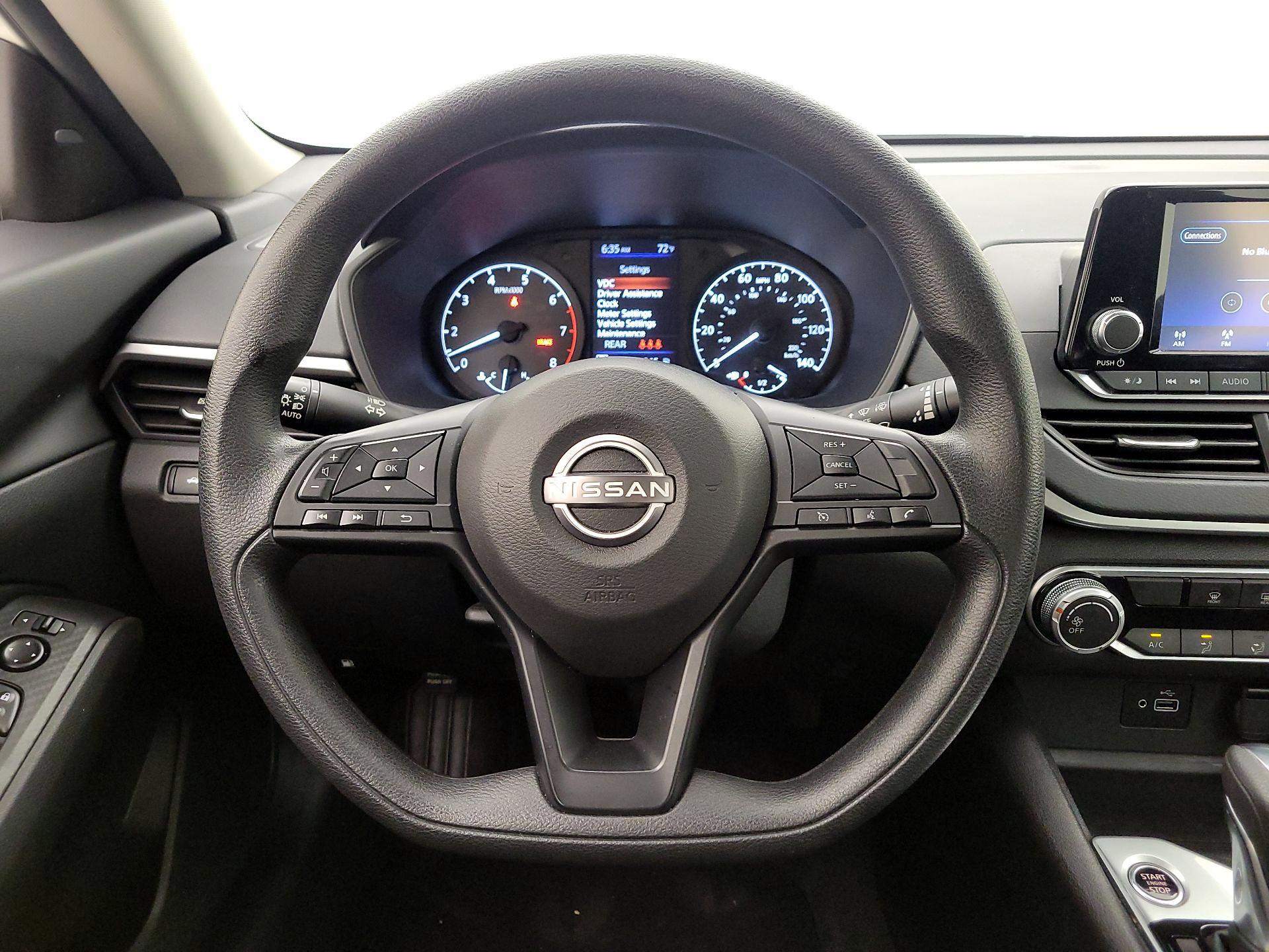 Thumbnail: 2024 Nissan Altima - 10