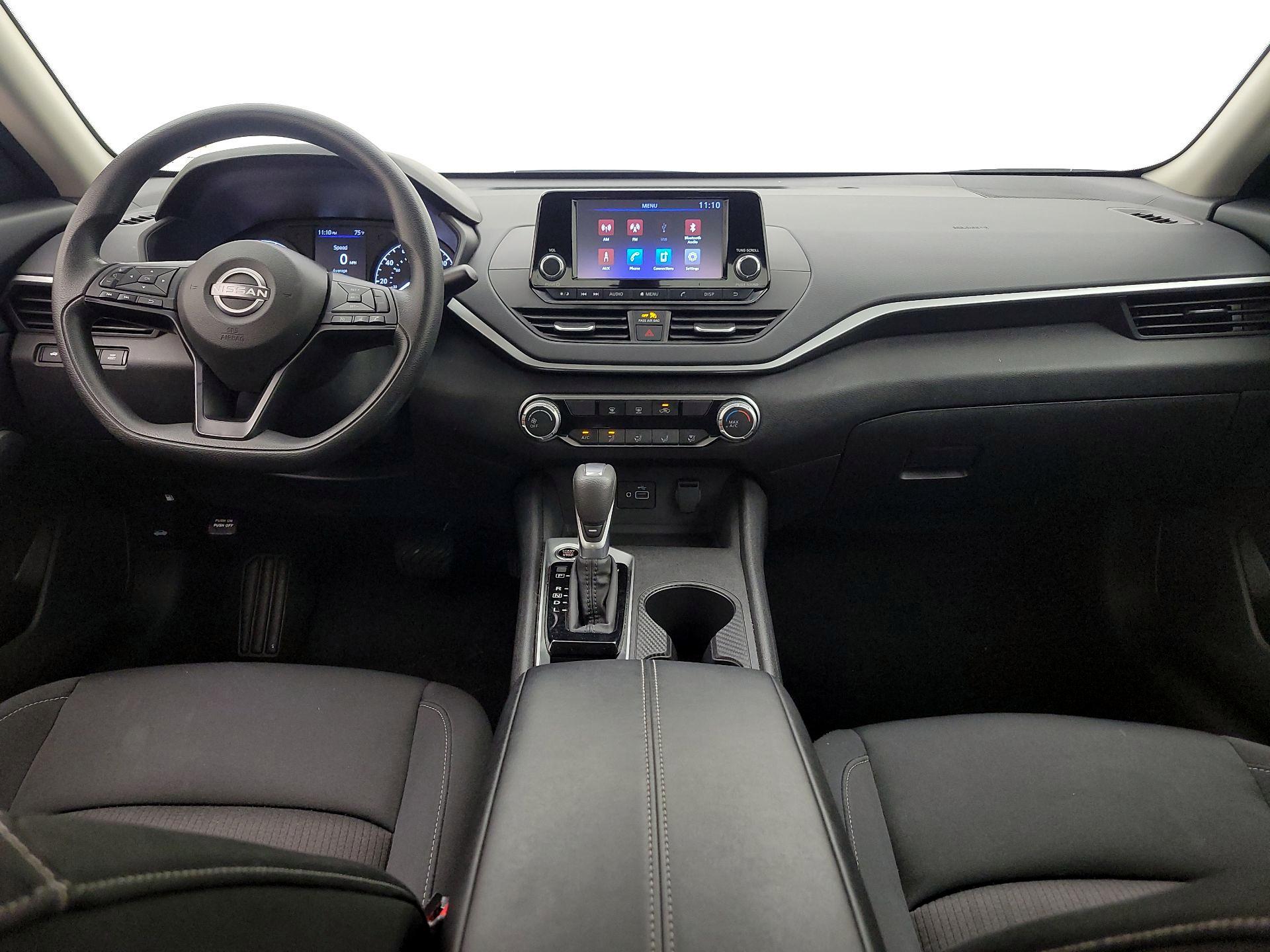Thumbnail: 2024 Nissan Altima - 9