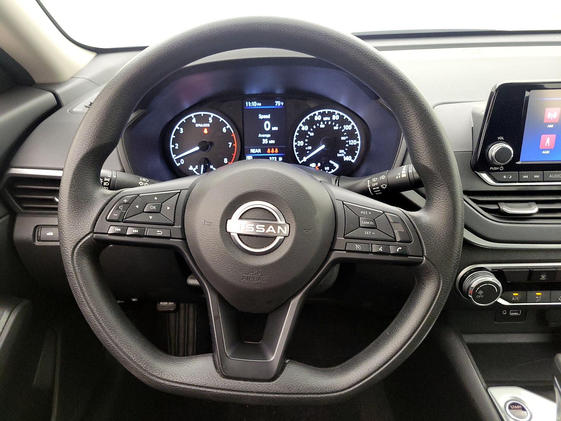 Thumbnail: 2024 Nissan Altima - 10