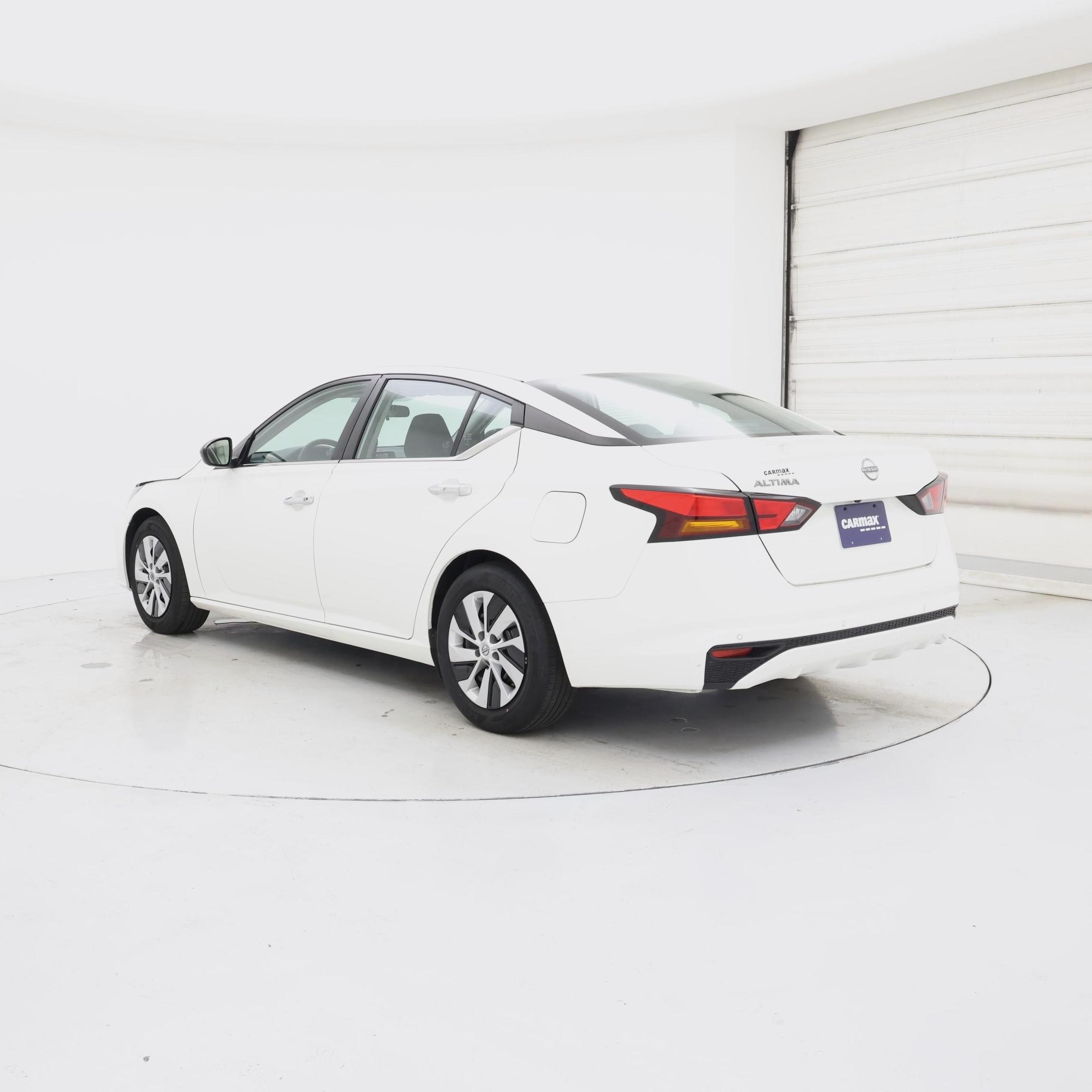 Thumbnail: 2024 Nissan Altima - 2