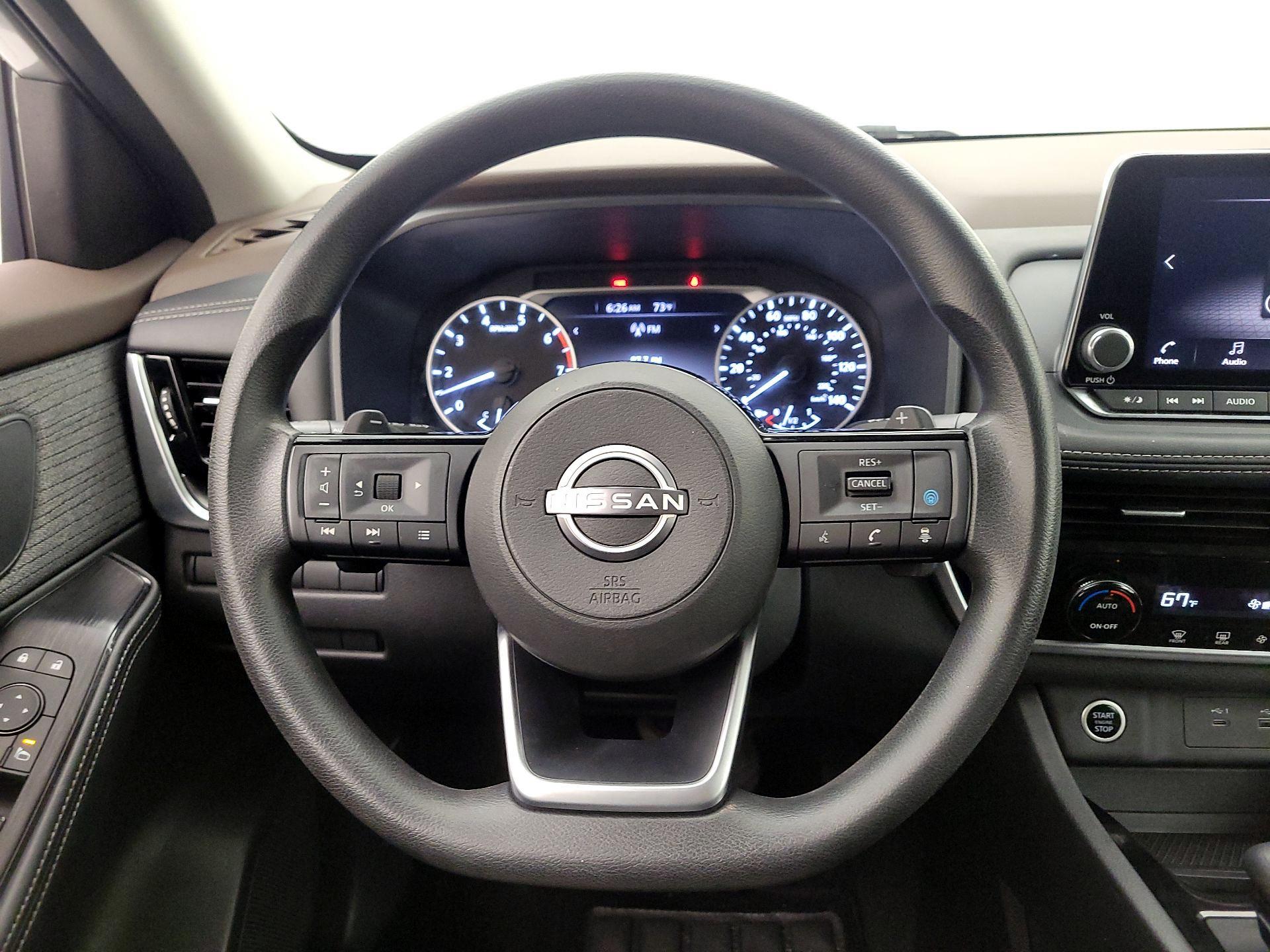 Thumbnail: 2022 Nissan Rogue - 10