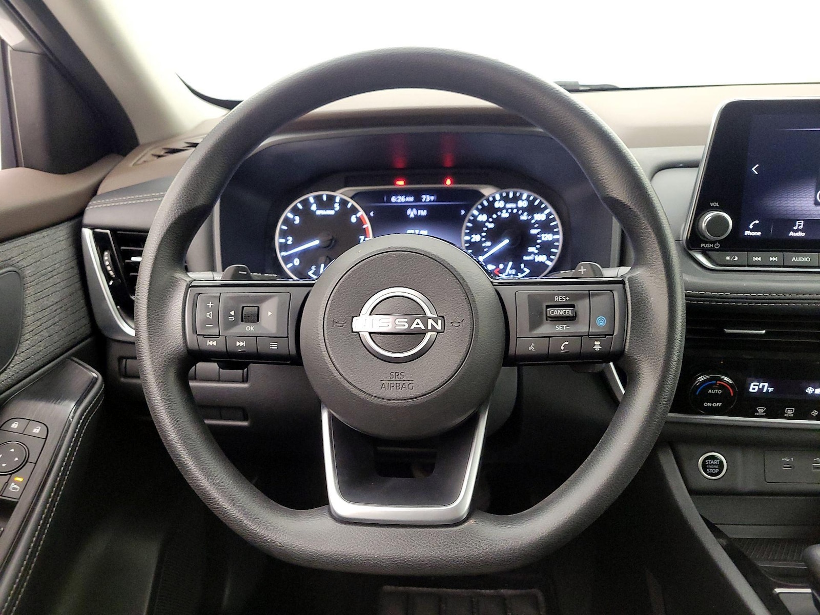 2022 Nissan Rogue SV - Photo 11