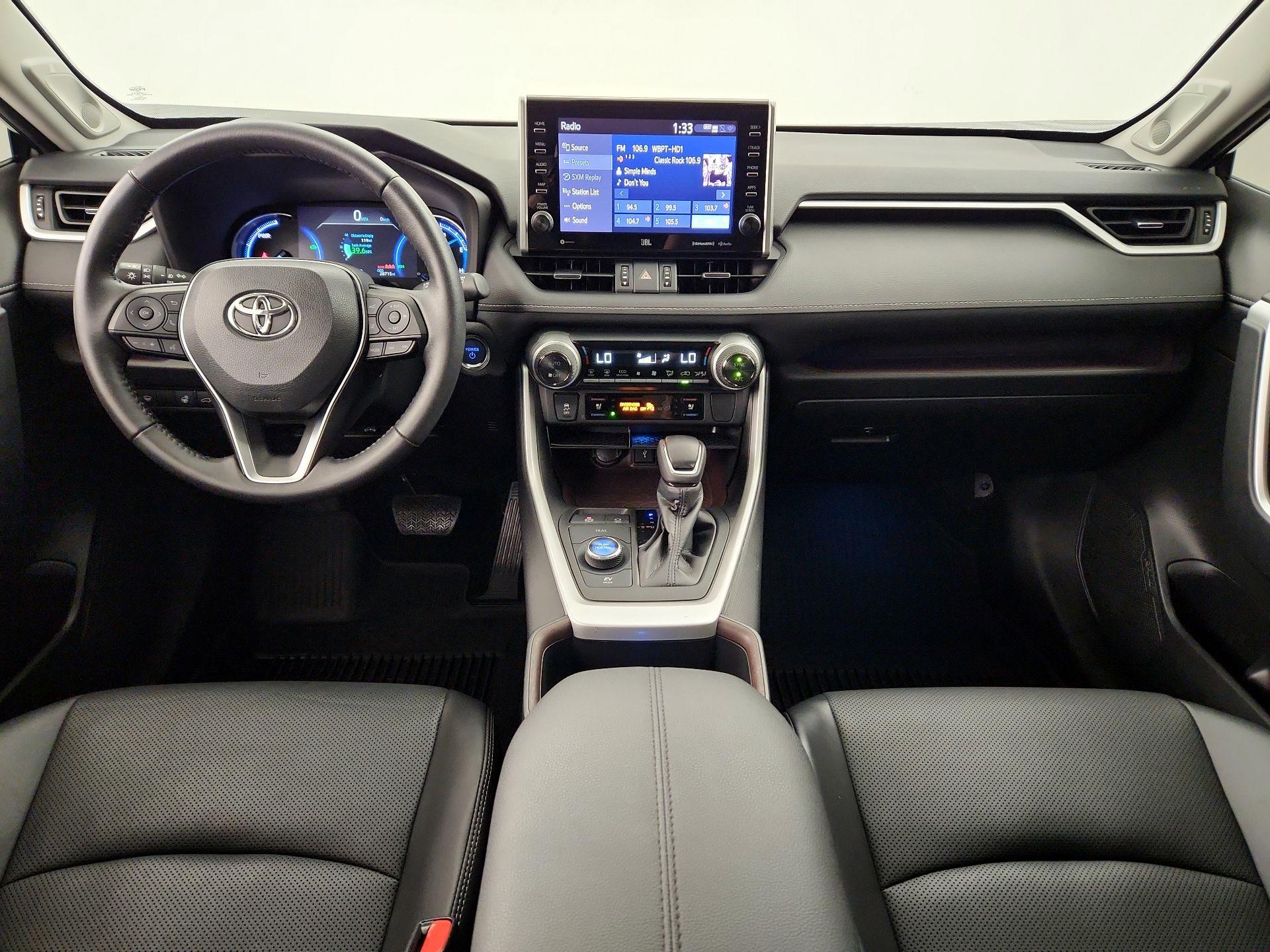 Thumbnail: 2022 Toyota RAV4 - 9