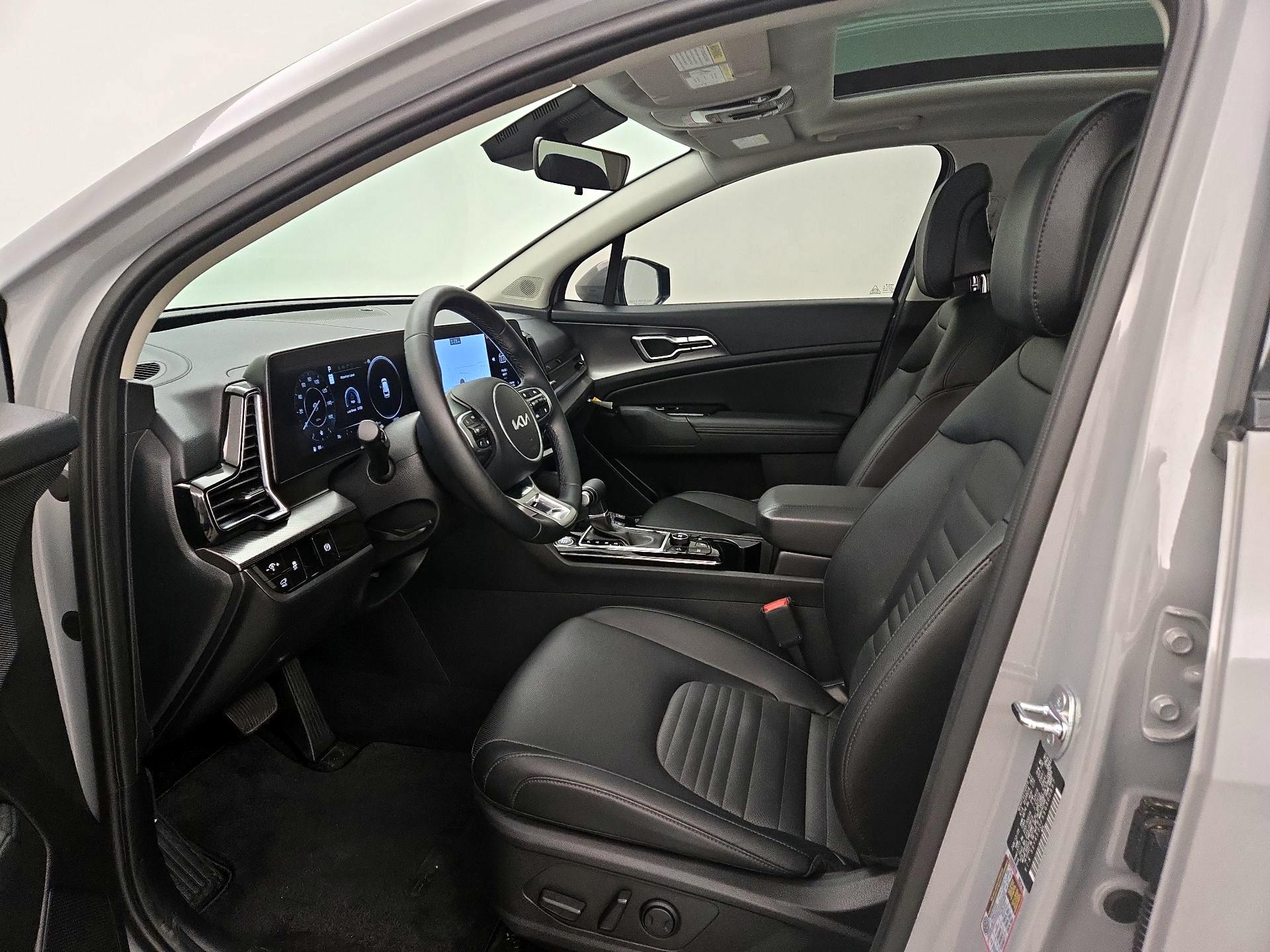 Thumbnail: 2025 Kia Sportage - 11