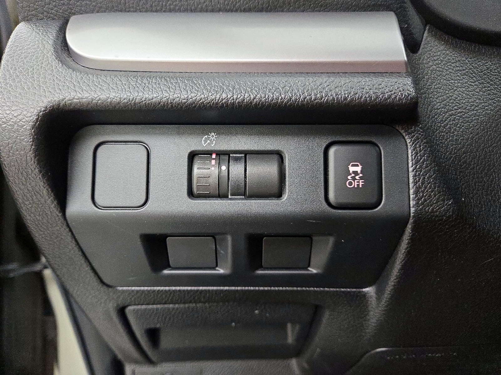 2014 Subaru XV Crosstrek Premium - Photo 14